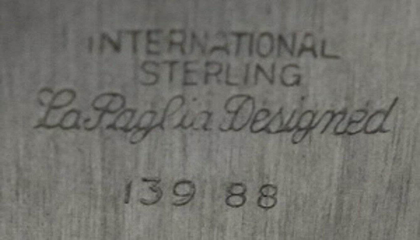 20ième siècle Ensemble de 6 pièces d’assiettes à dessert en argent sterling La Paglia par International n° 139-88