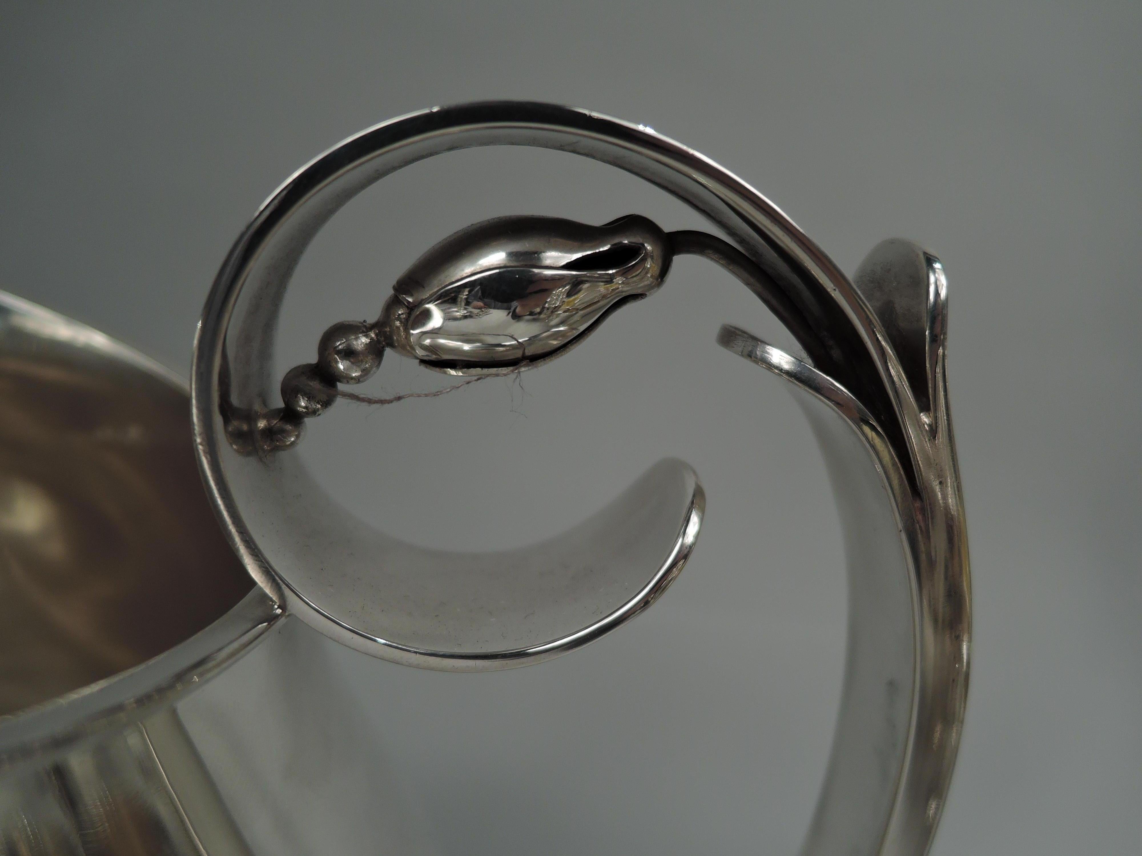 Jarra de agua en flor de plata de ley inspirada en La Paglia Jensen Estadounidense en venta