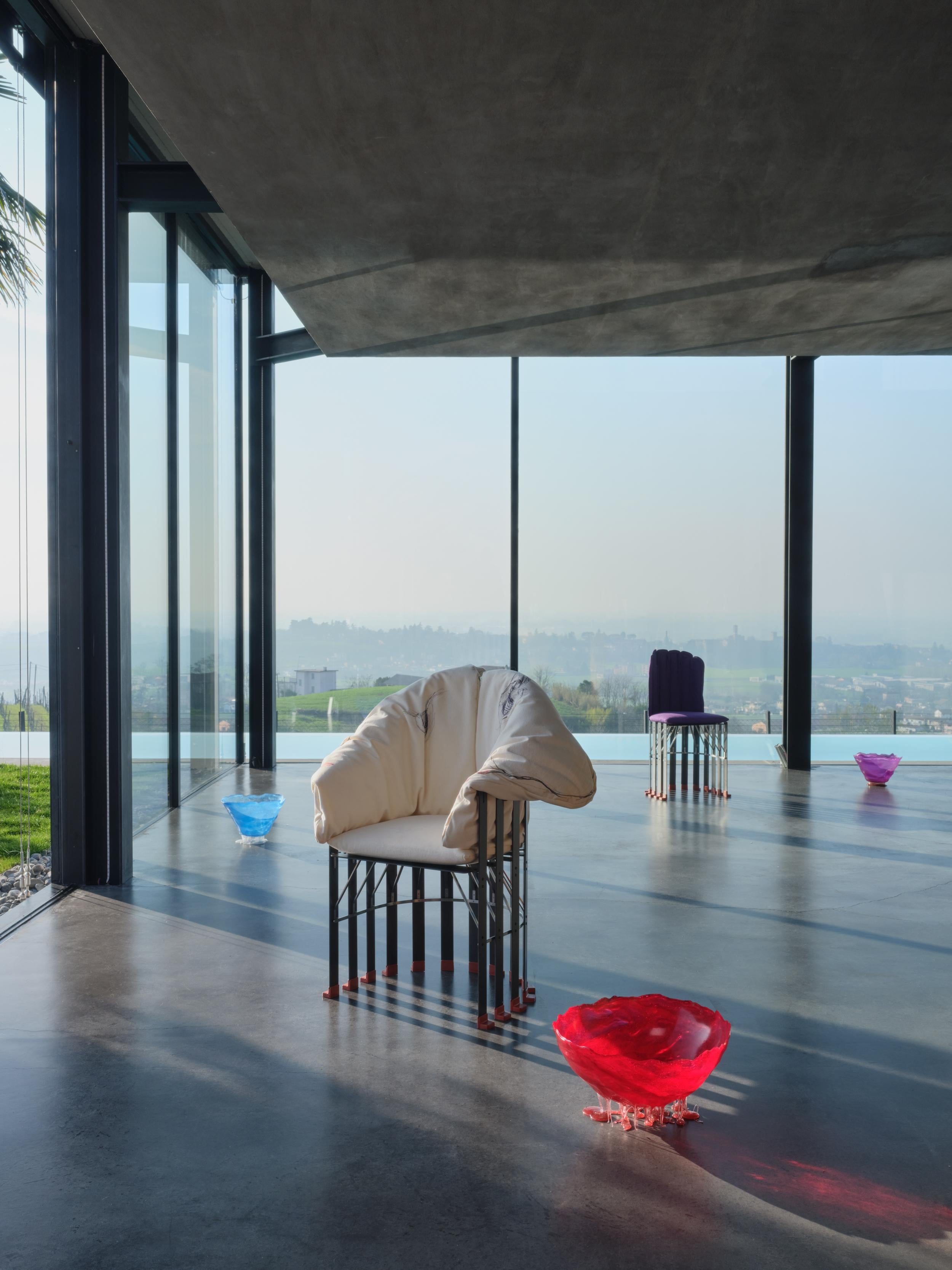 La Pagnotta Armchair in Carbon Fiber & Cotton by Gaetano Pesce For Sale 3