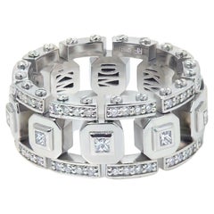LA PAZ Platinum Ring with 1.20 Carat White Diamonds with Initials
