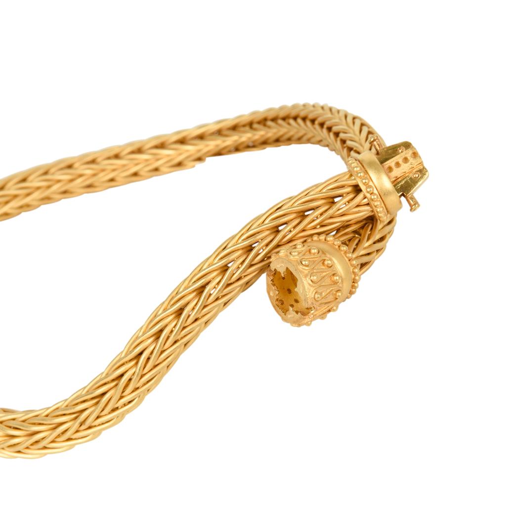 La Pepita Collier en or jaune mat 18 carats tissé en forme de blé Pour femmes en vente