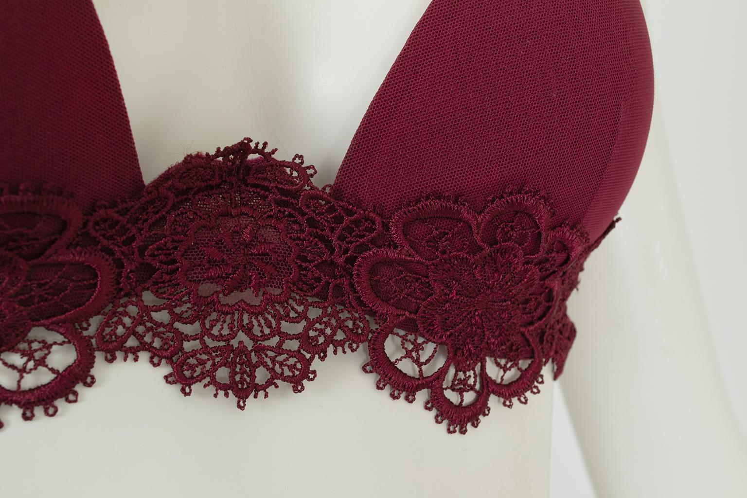 20e anniversaire de La Perla Ensemble soutien-gorge et string en macramé framboise - 32 C / Sm, 2004 en vente 2