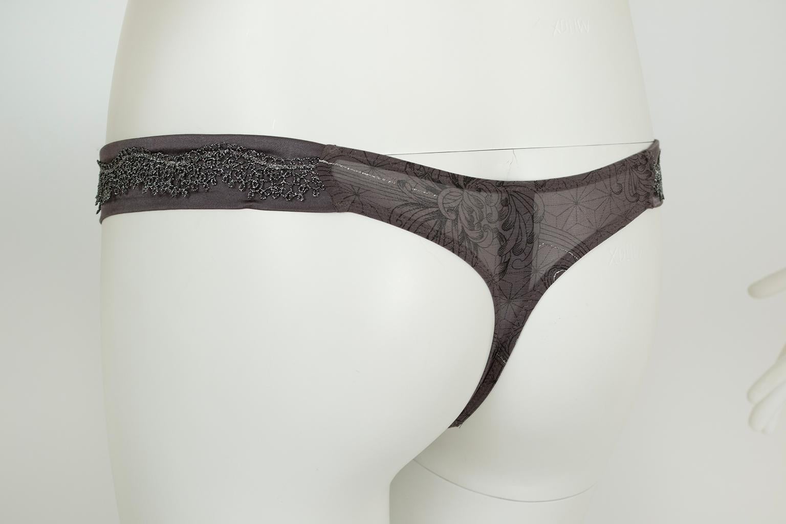 La Perla 20th Anniv Silver Shot Set di reggiseno e perizoma in seta - 32 C / Sm, 2004 in vendita 2