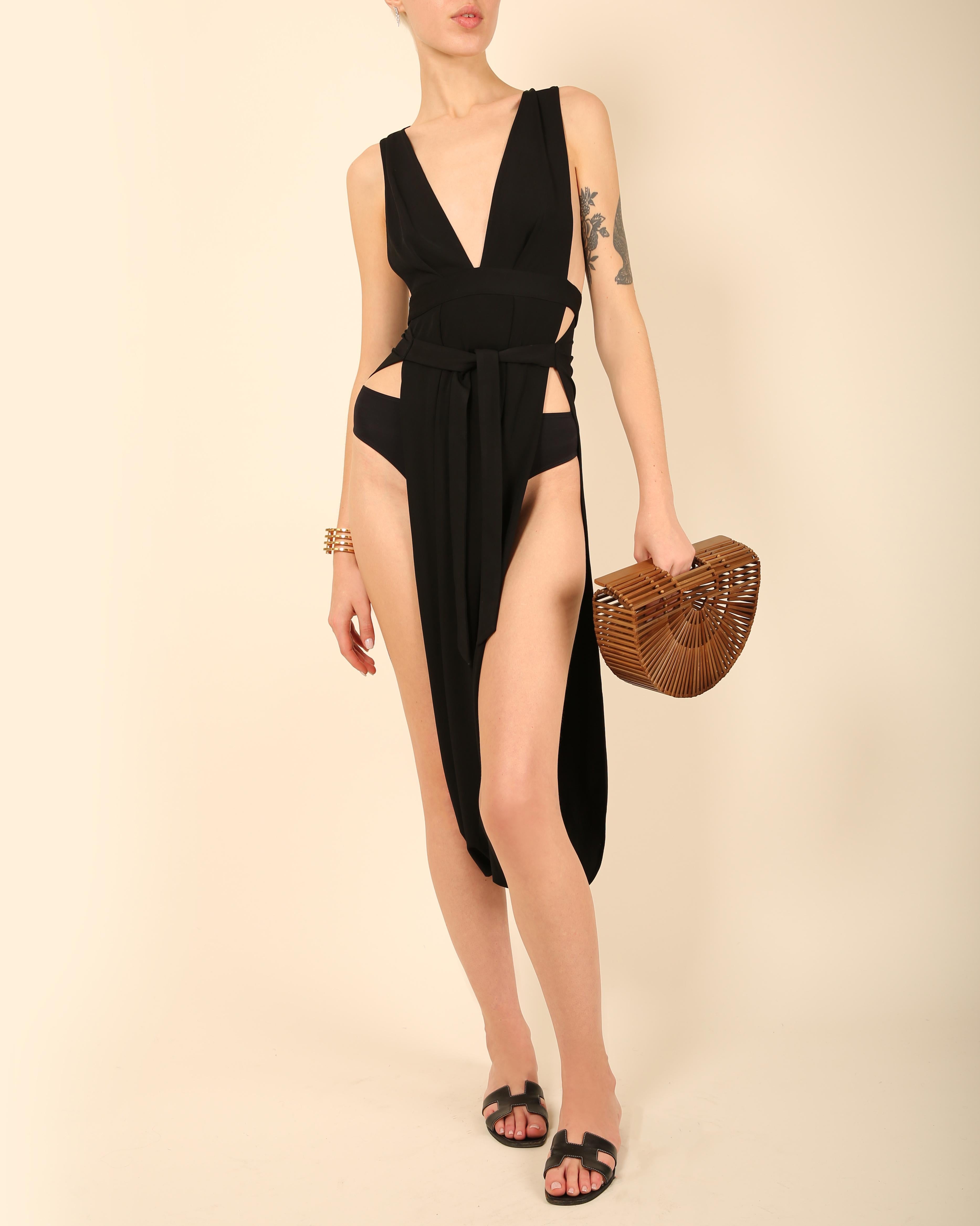 La Perla black cut out plunging neckline midi length beach dress IT 40 In Excellent Condition In Paris, FR