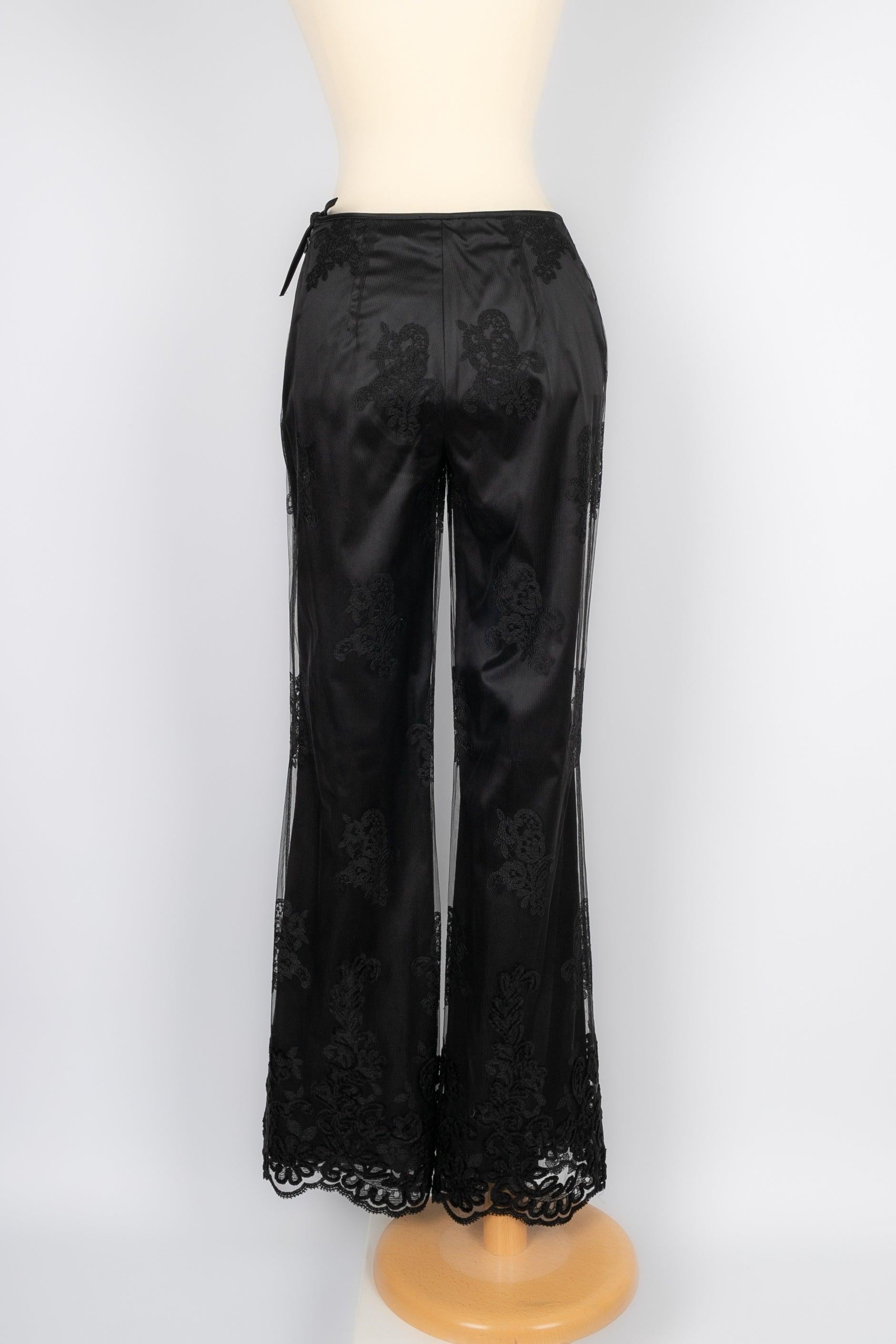 La Perla Black Satin Pants Enlivened with a Tulle Embroidered with Patterns In Excellent Condition For Sale In SAINT-OUEN-SUR-SEINE, FR