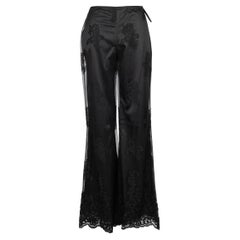 La Perla Schwarze Satinhose aus Satin, belebt mit einem mit Mustern bestickten Tüll