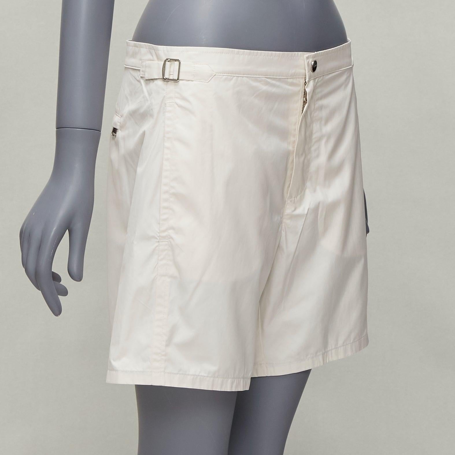 Silver LA PERLA cream nylon silver buckle waist mesh lined safari shorts S For Sale