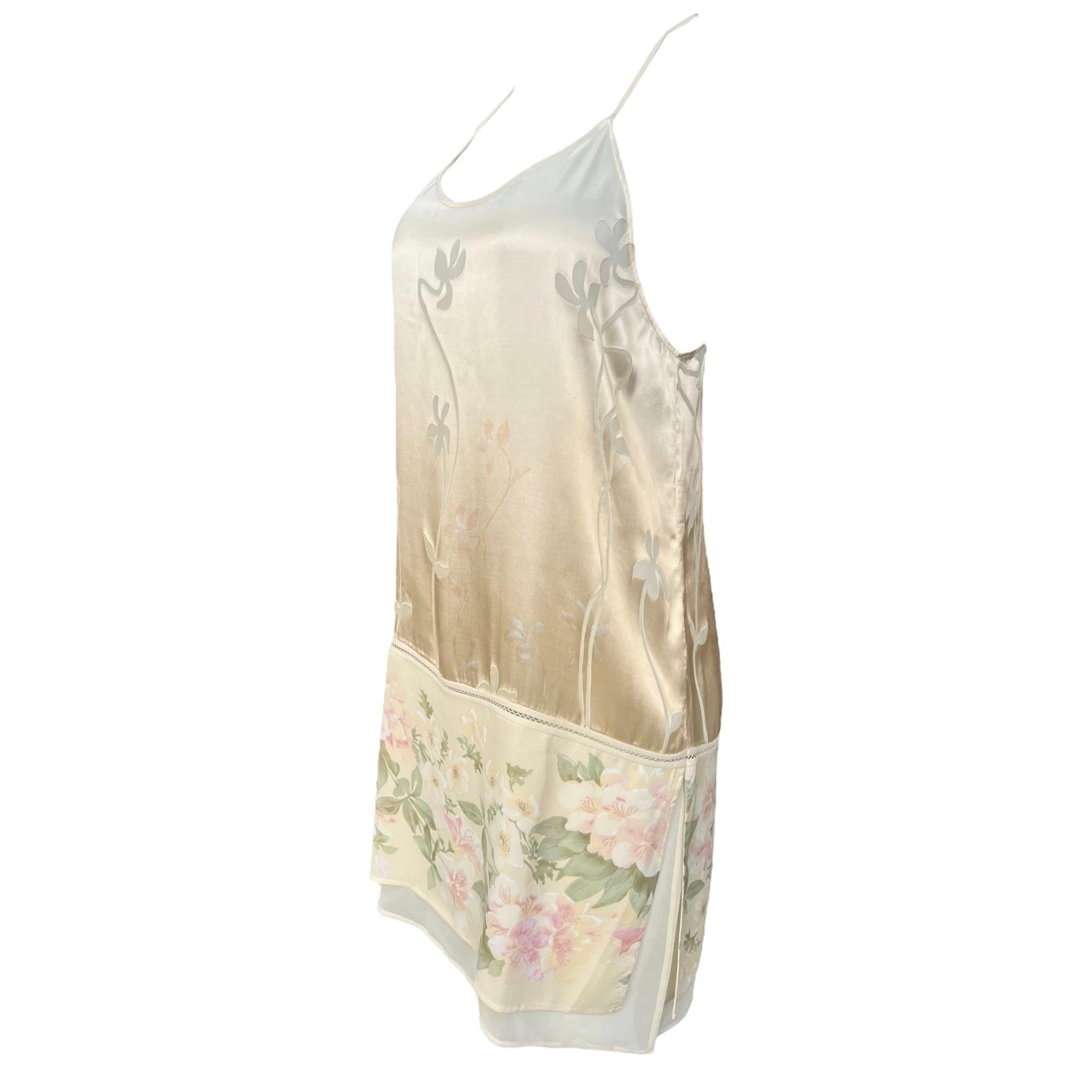 Beige La Perla Dress Slip in raso color crema con stampa floreale in vendita