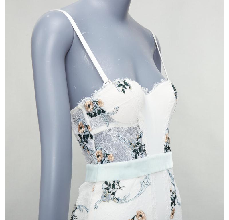 LA PERLA Hampton Court mini vestido de encaje floral de seda verde menta IT38B XS
Referencia: YIKK/A00175
Marca: La Perla
Model No: Hampton Court
Material: Seda, Mezcla
Color: Crema, Verde
Patrón: Encaje
Cierre: Cordón
Forro: Tejido crema
Detalles