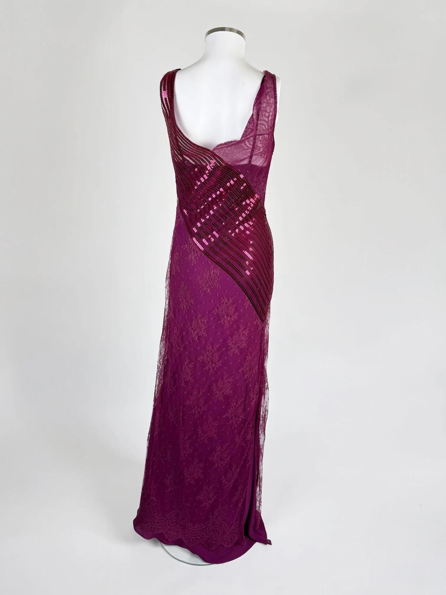 Robe en dentelle et paillettes rose Magenta de La Perla, 1999 Pour femmes en vente