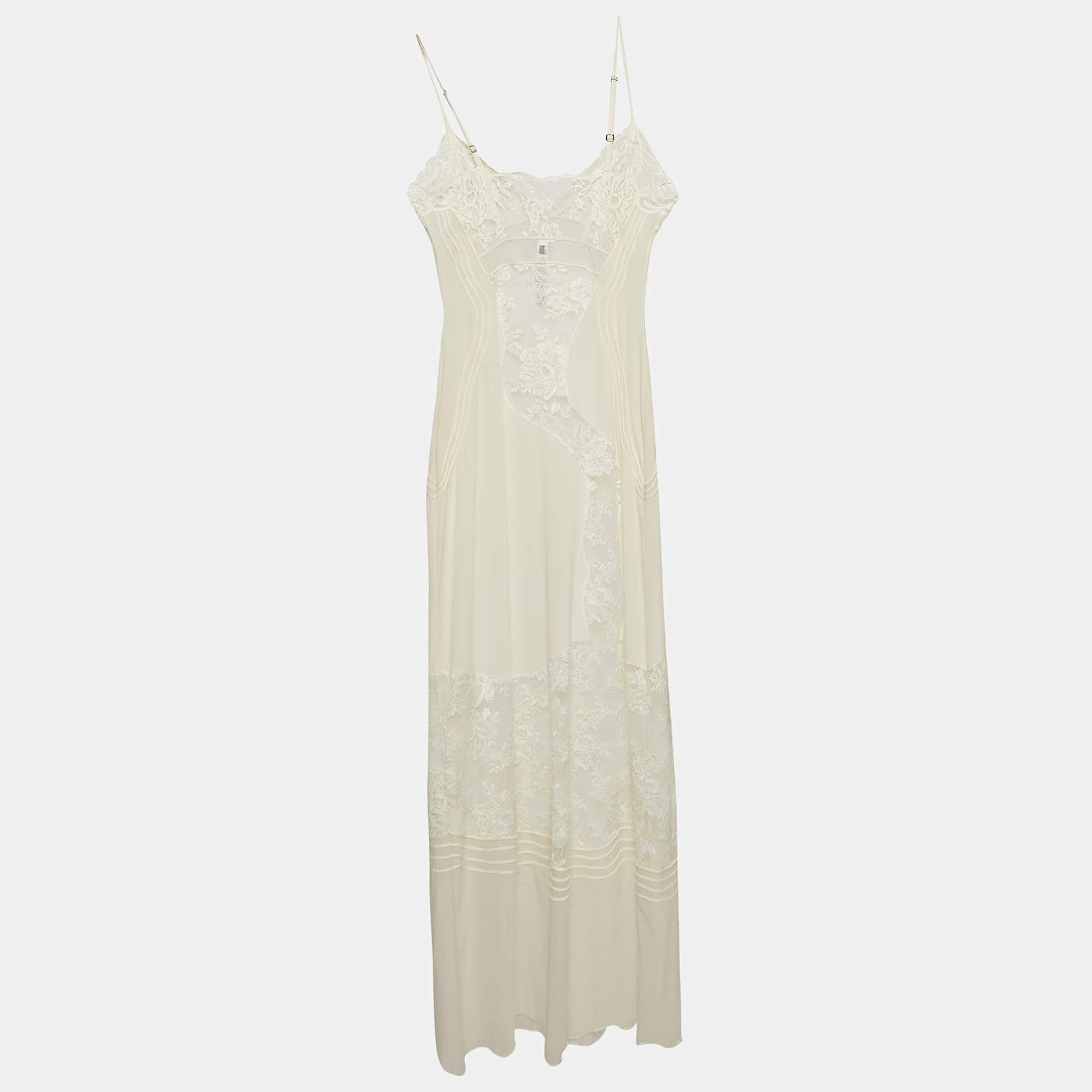 Experience the joy of expert tailoring with this designer dress for women. Meticulously made  it offers a flawless fit and luxe details  ensuring unmatched comfort. This beautiful creation will elevate your style effortlessly.