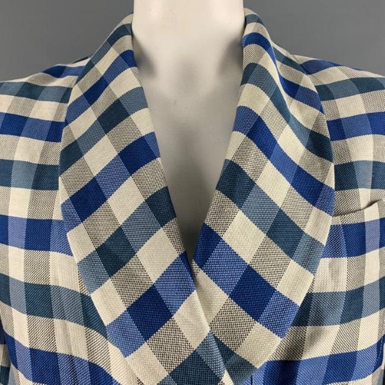 LA PERLA Spring-Summer 2015 robe comes in a blue and white silk and linen basket weave material featuring a checkered pattern, shawl collar, belted style, and patch pockets. Made in Italy.New with Tags. 

Marked:   L 

Measurements: 
 
Shoulder: 18