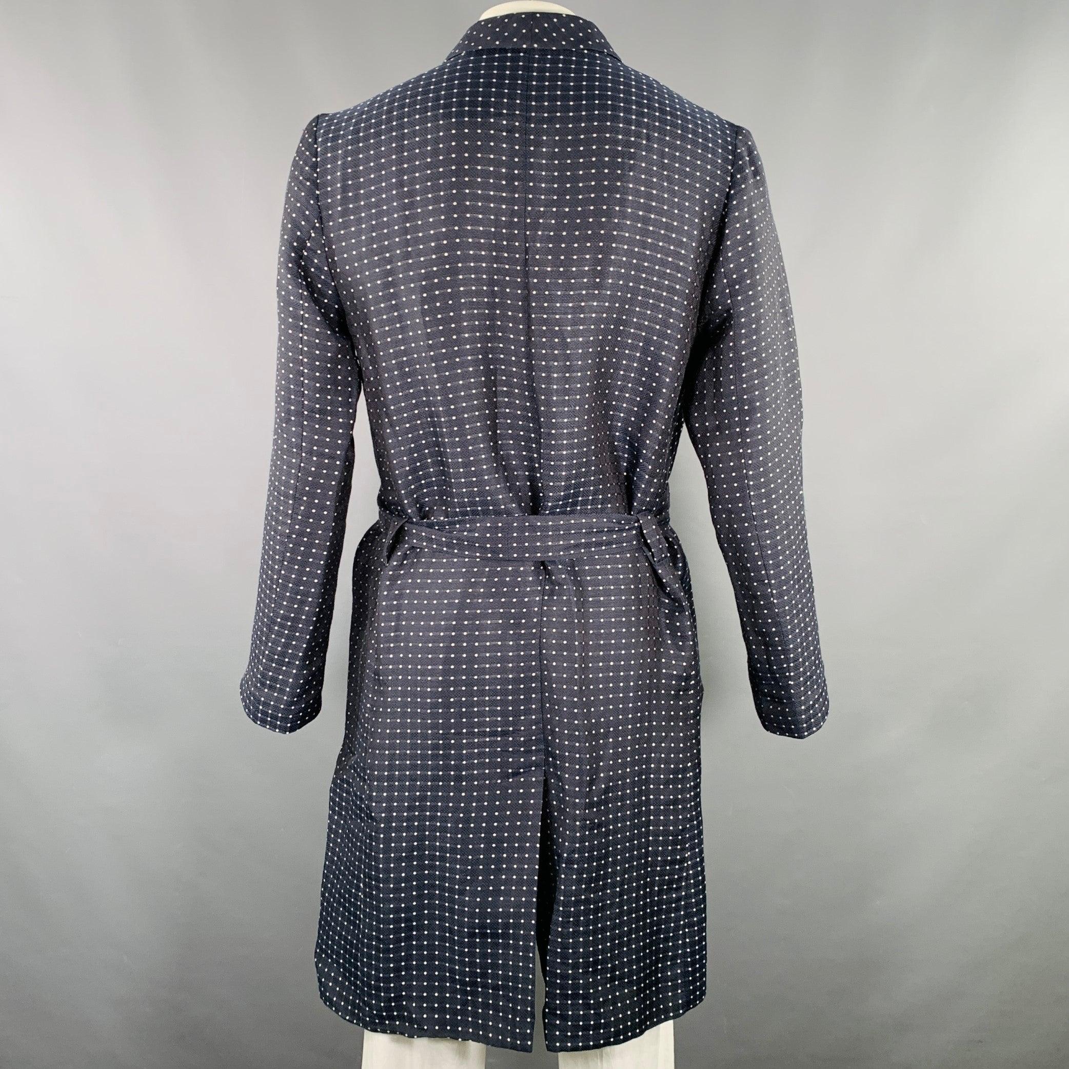 LA PERLA Accappatoio con collo a scialle in lino e seta, taglia L Navy White Dots In condizioni ottime in vendita a San Francisco, CA