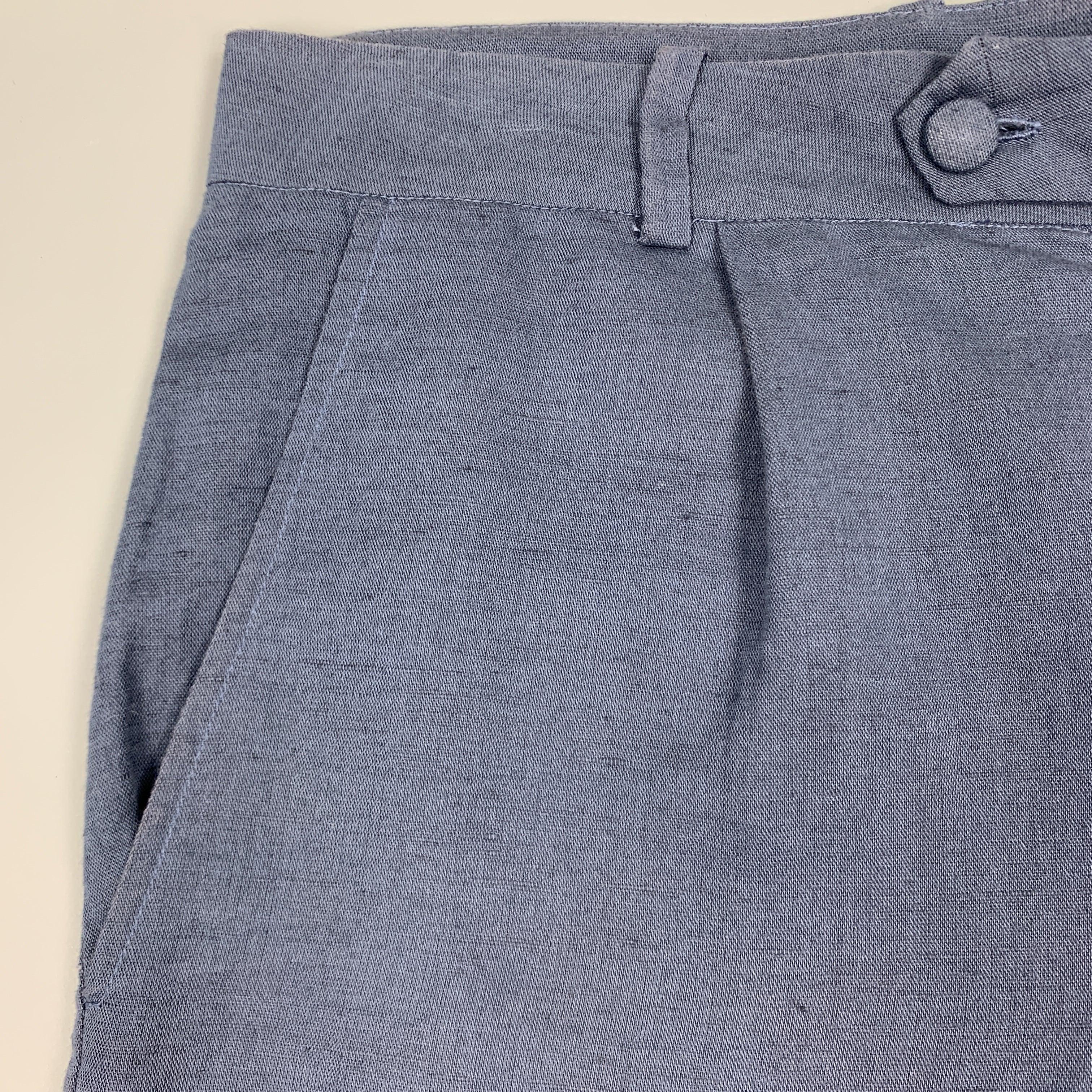 Gray LA PERLA Size S Navy Sheer Linen / Cotton Pleated Zip Fly Shorts For Sale