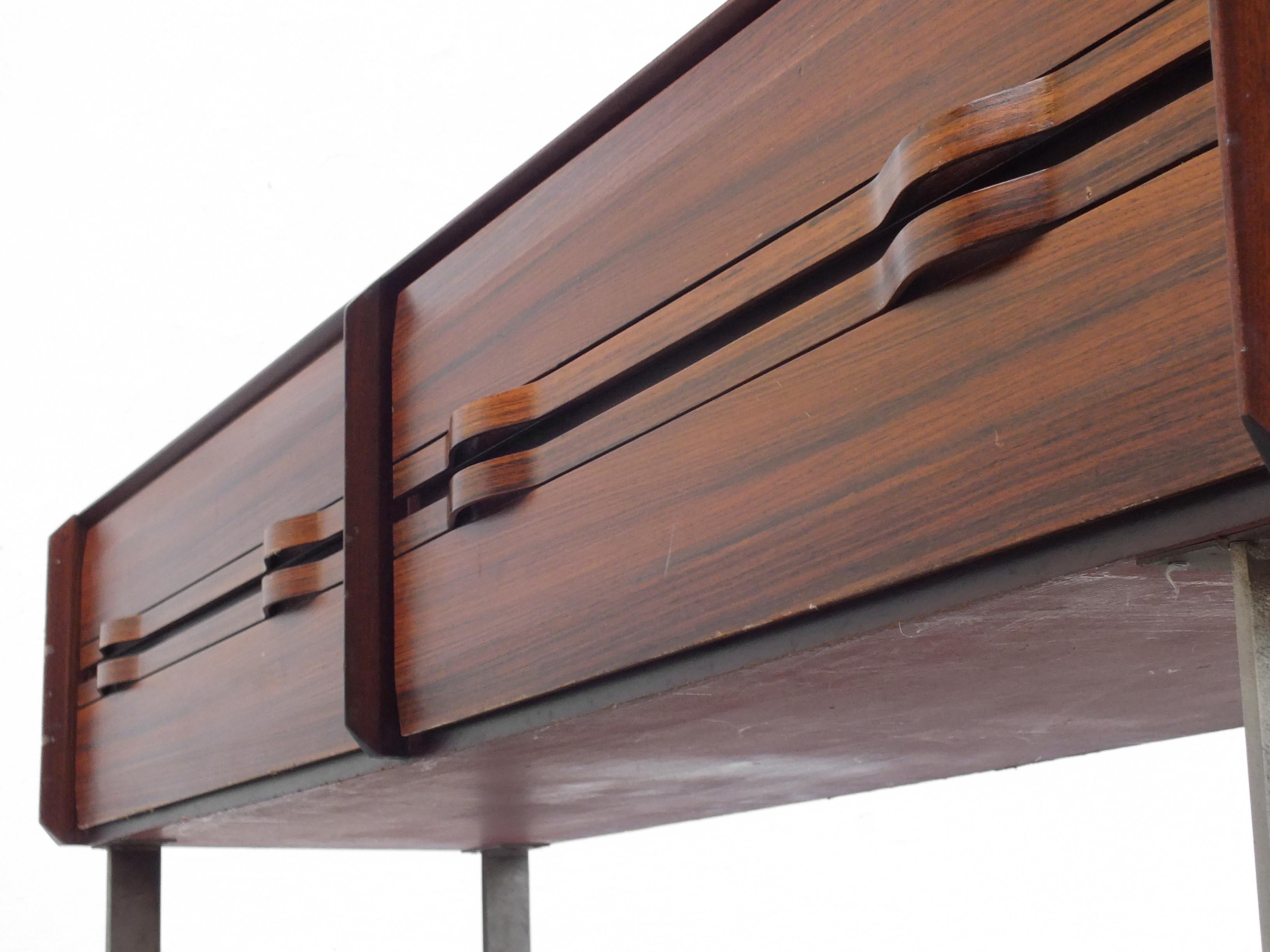 La Permanente meuble Cantu' Italy minimalist sideboard probable Frattini design  For Sale 3