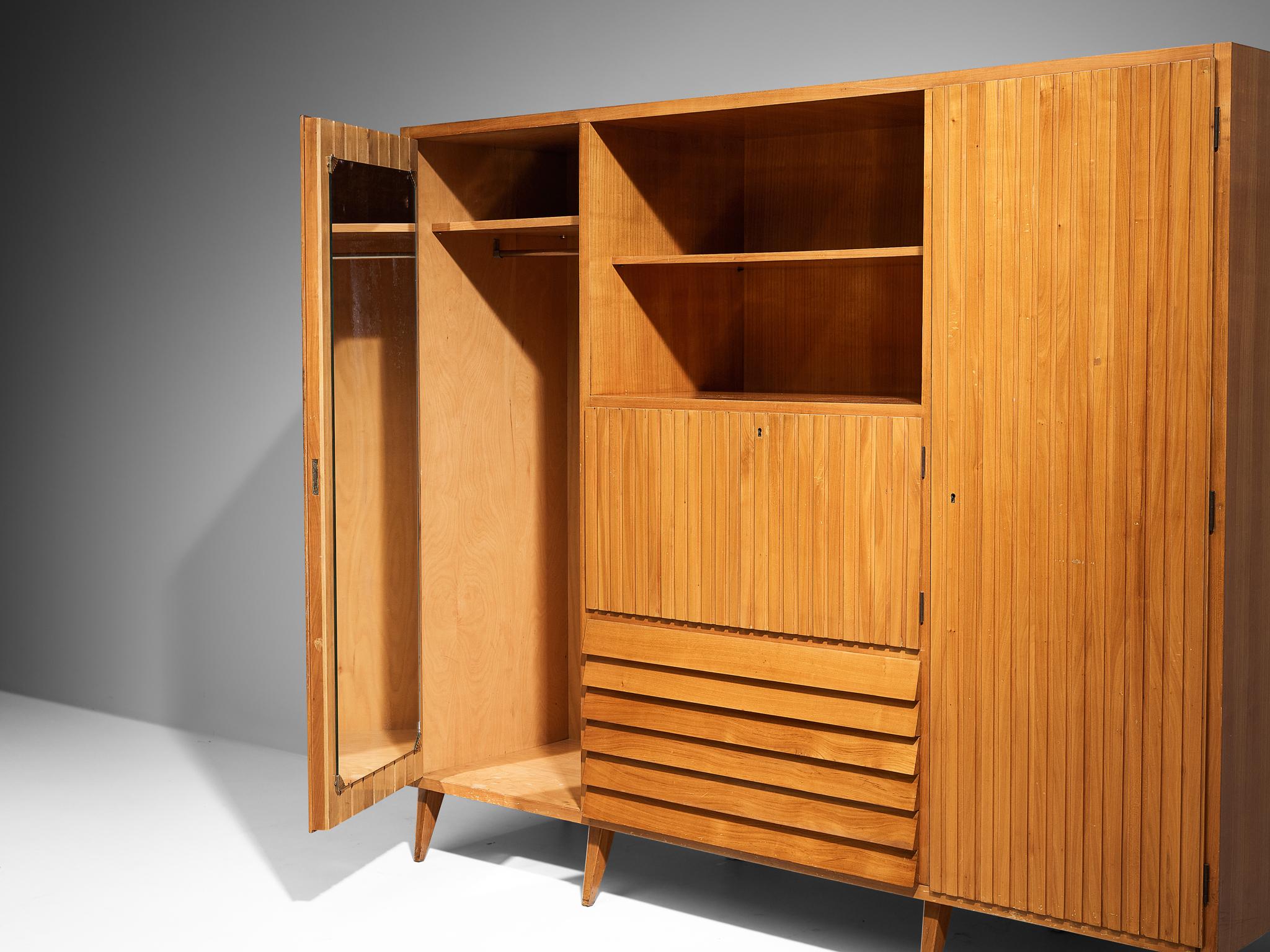 La Permanente Mobili Cantù Highboard en érable Bon état - En vente à Waalwijk, NL