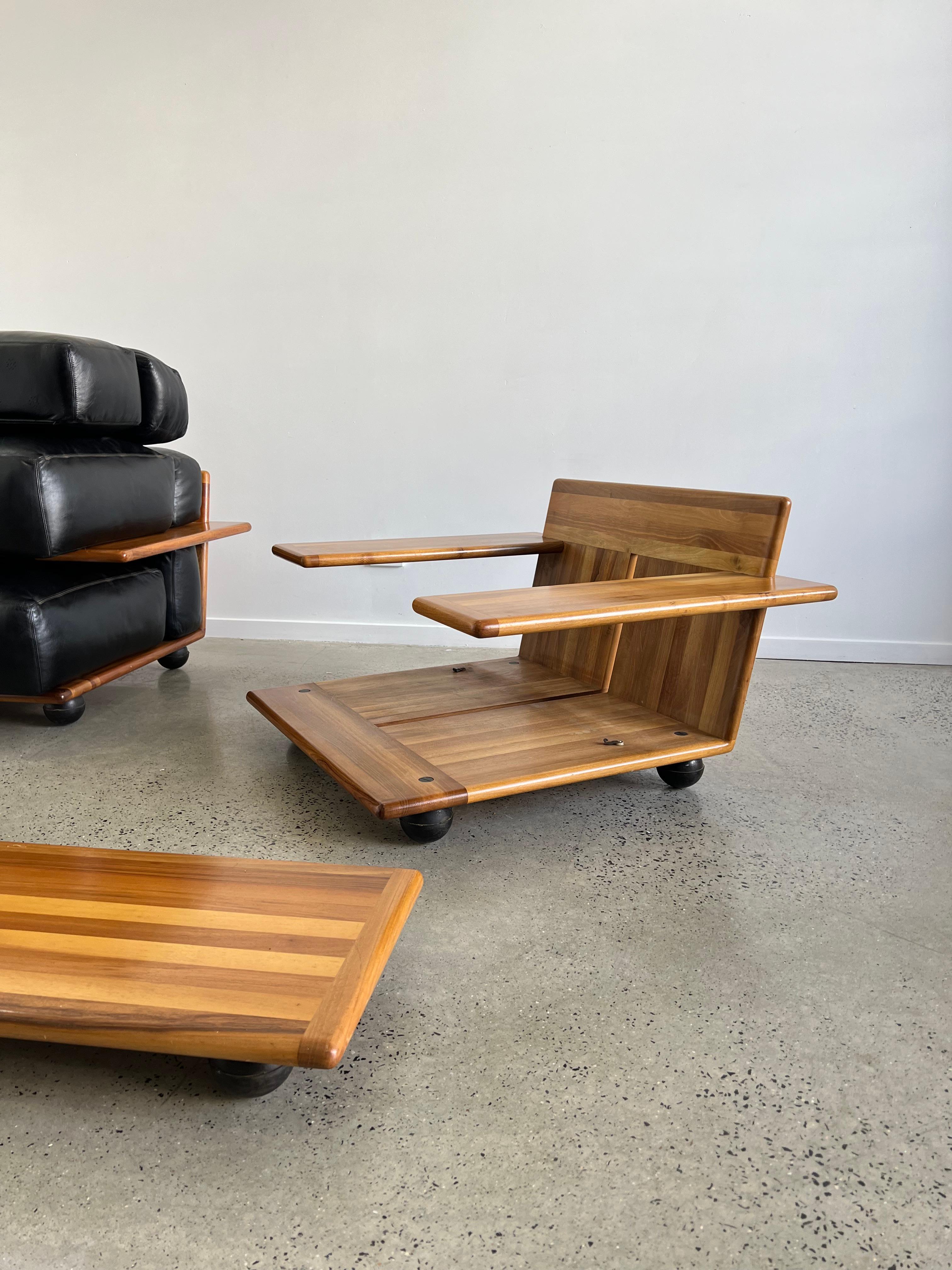 La Pianura Lounge Chairs and Coffee Table by Mario Bellini for Cassina 10