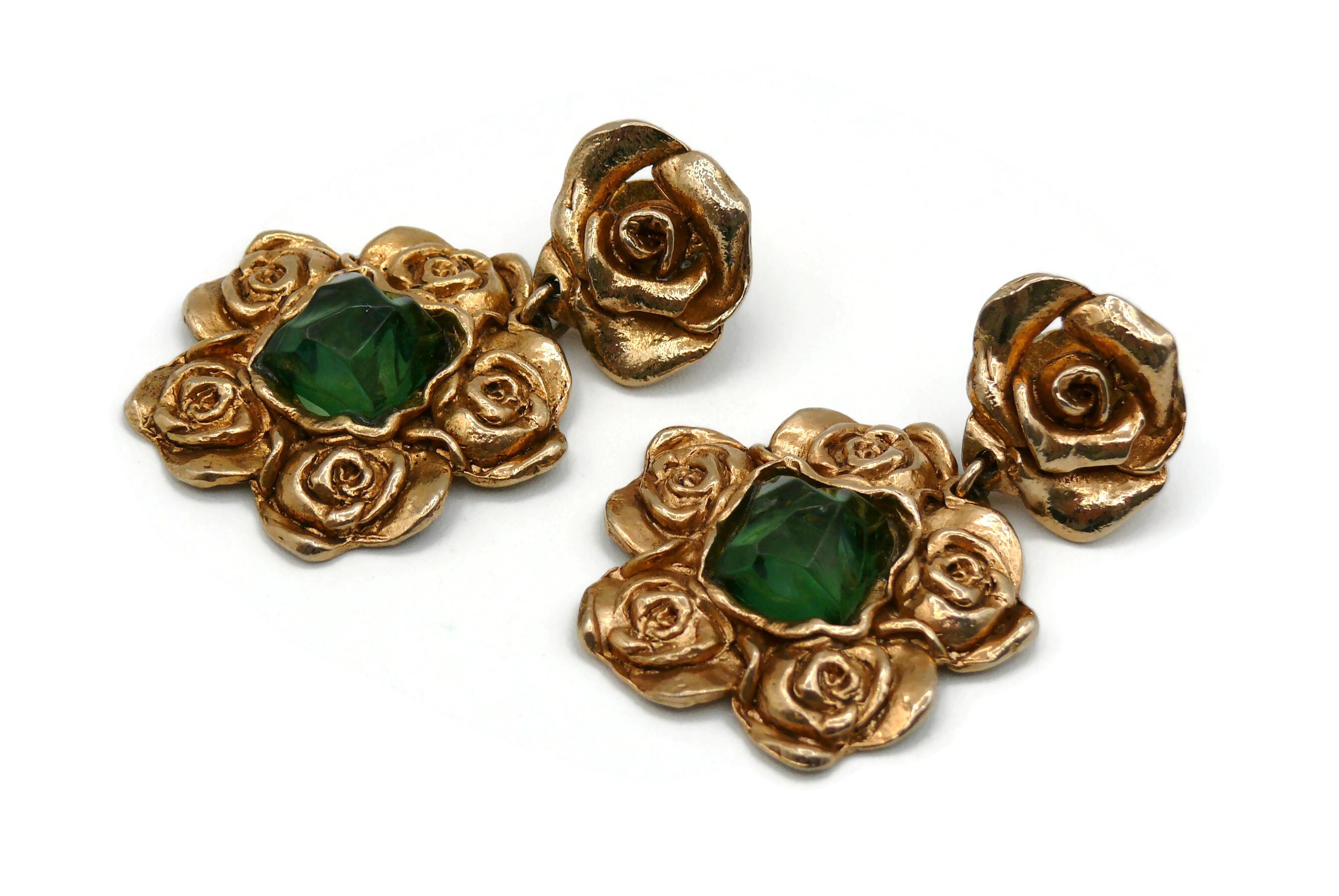 LA ROSE POURPRE Paris Vintage Gold Toned Floral Dangling Earrings For Sale 1
