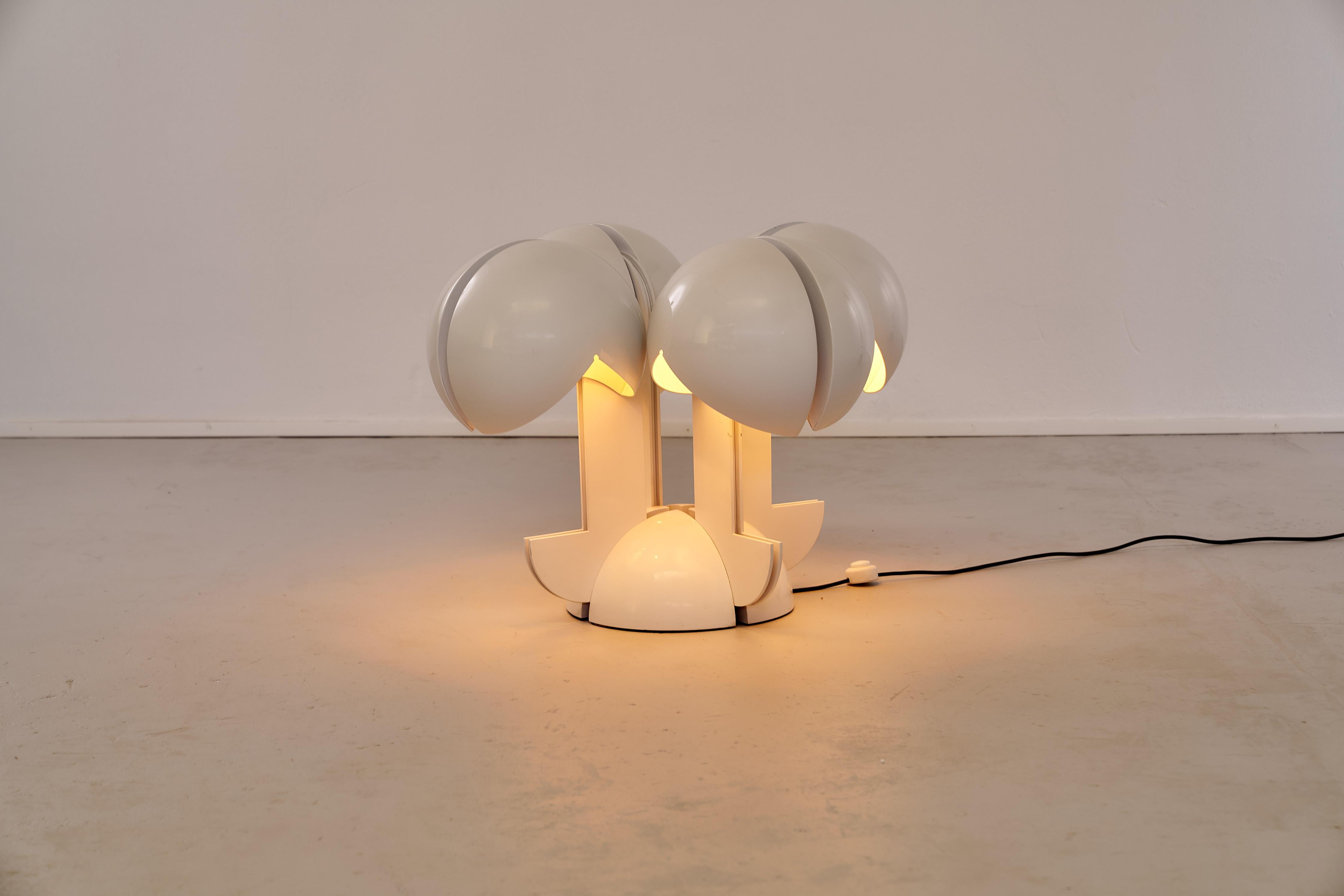 La Ruspa is noted as perhaps the most iconic creation by the legendary Italian designer Gae Aulenti . The name 