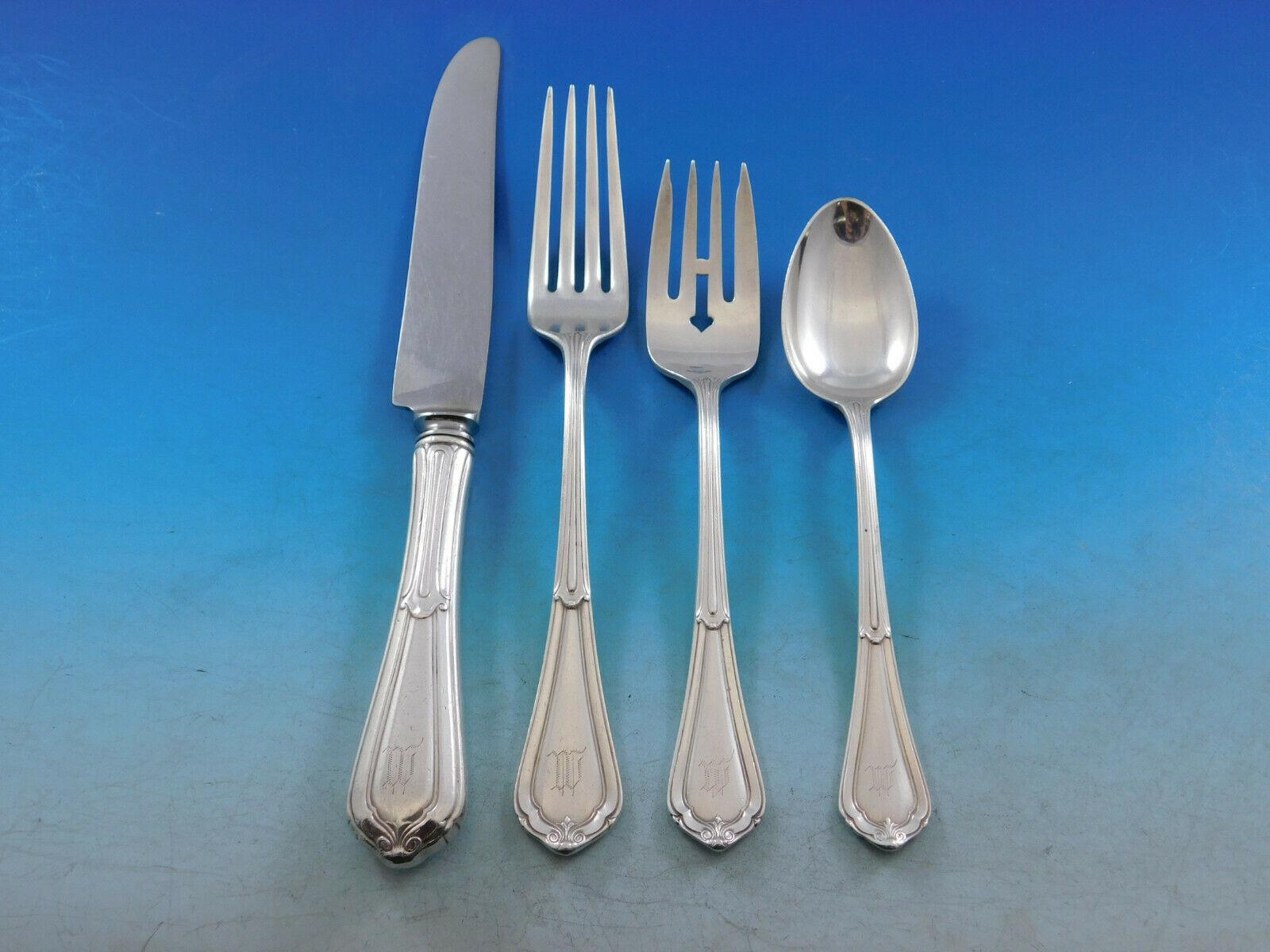 La Salle by Dominick and Haff circa 1928 Sterling Silver flatware set - 43 pieces. This set includes:

6 Regular knives, 8 3/4