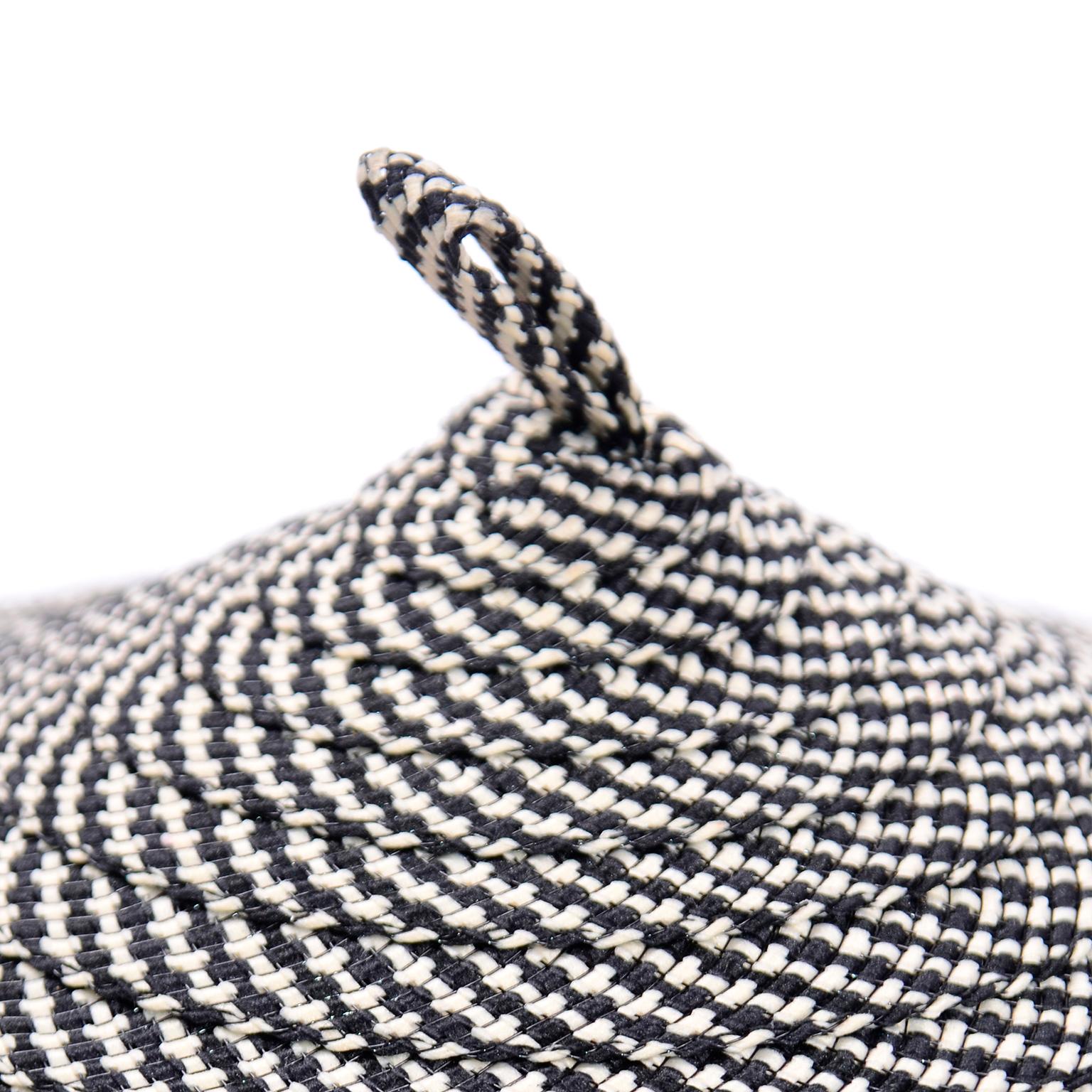 Women's La Sartan Black & White Vintage French Beret Hat