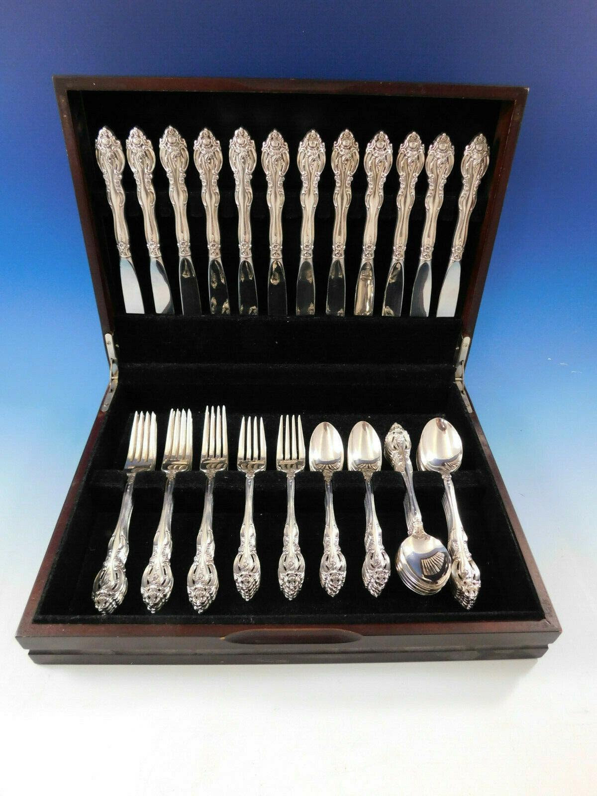 La Scala by Gorham sterling silver flatware set - 60 pieces. This set includes:

12 knives, 9