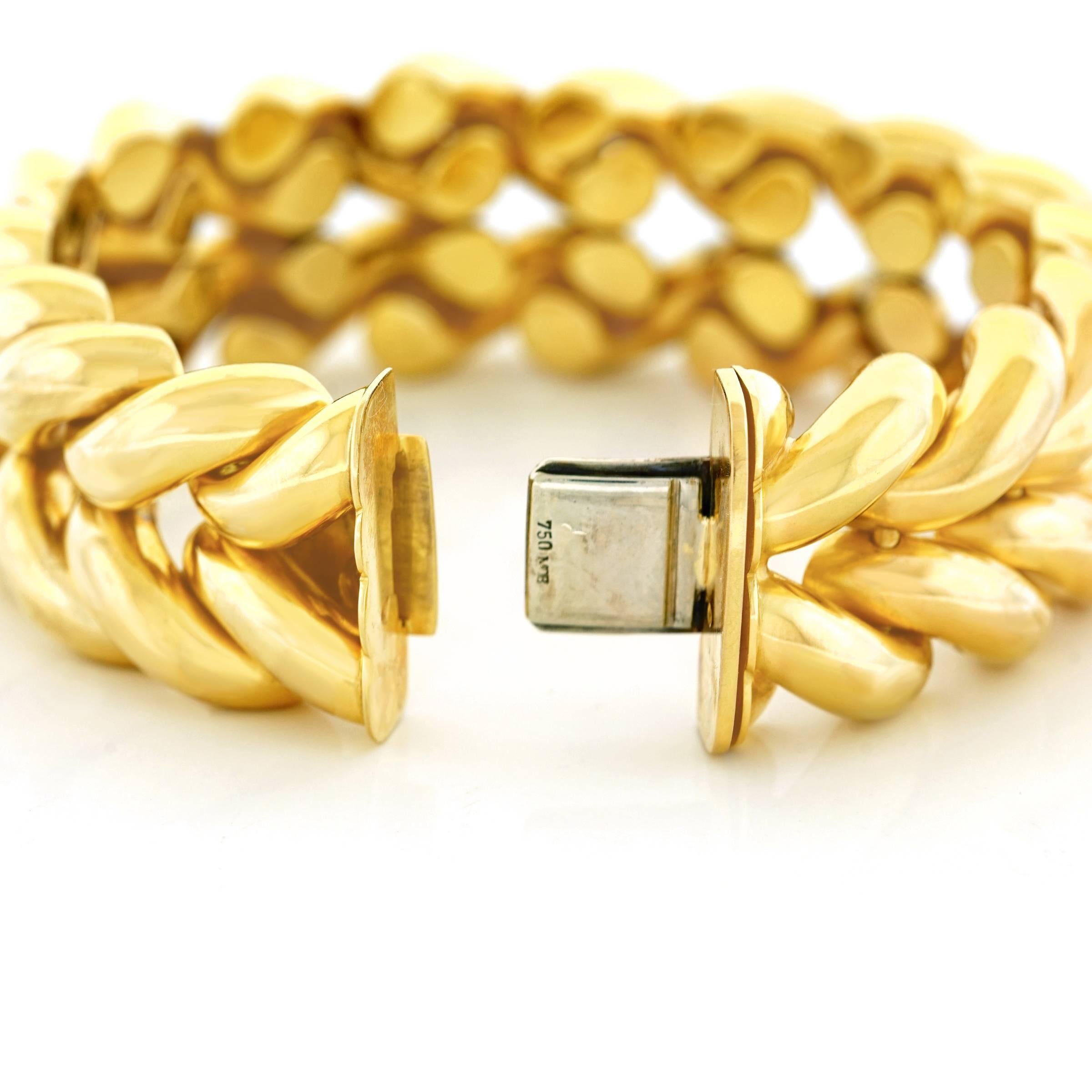 La Serlas Mystery Motif Gold Bracelet 3