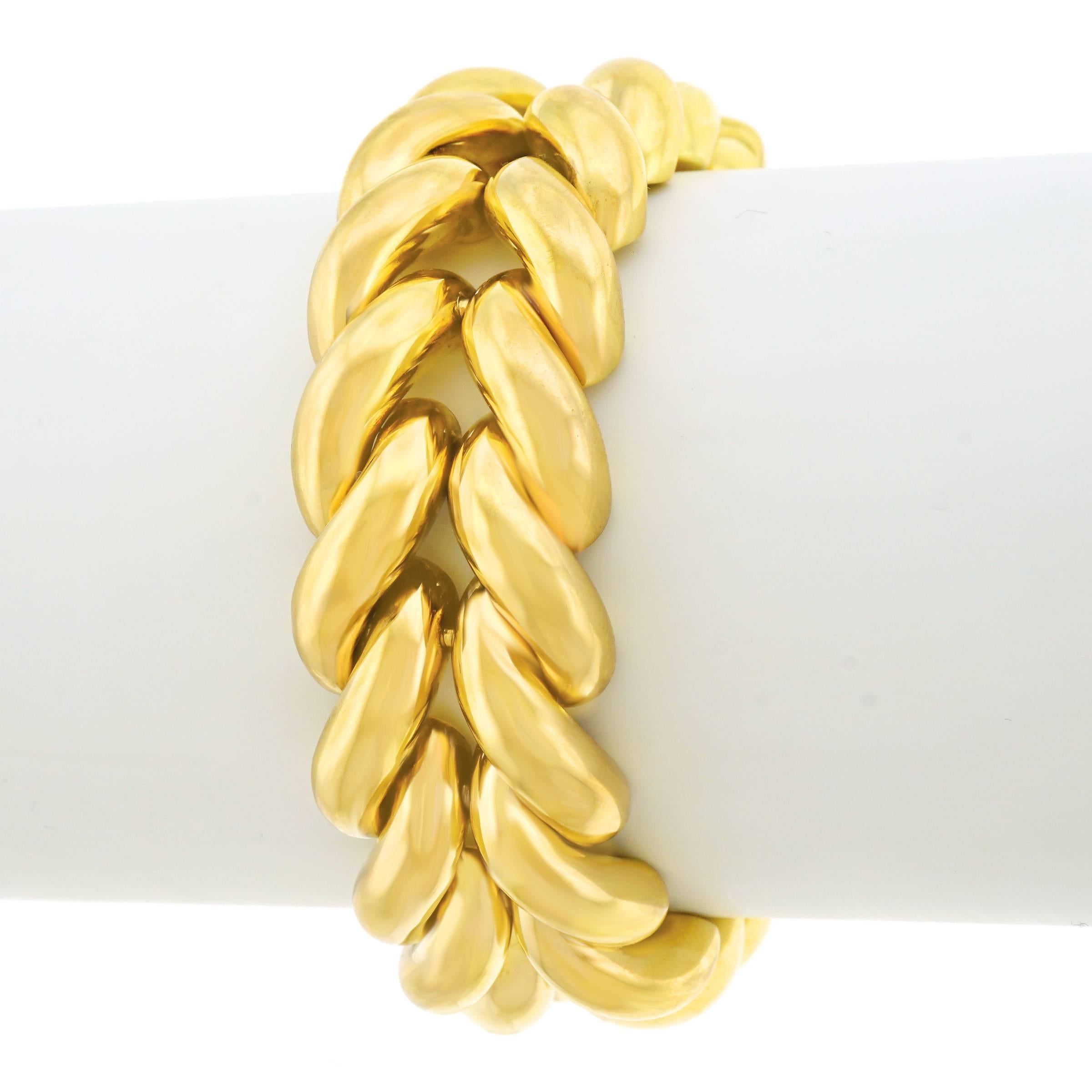 La Serlas Mystery Motif Gold Bracelet 5