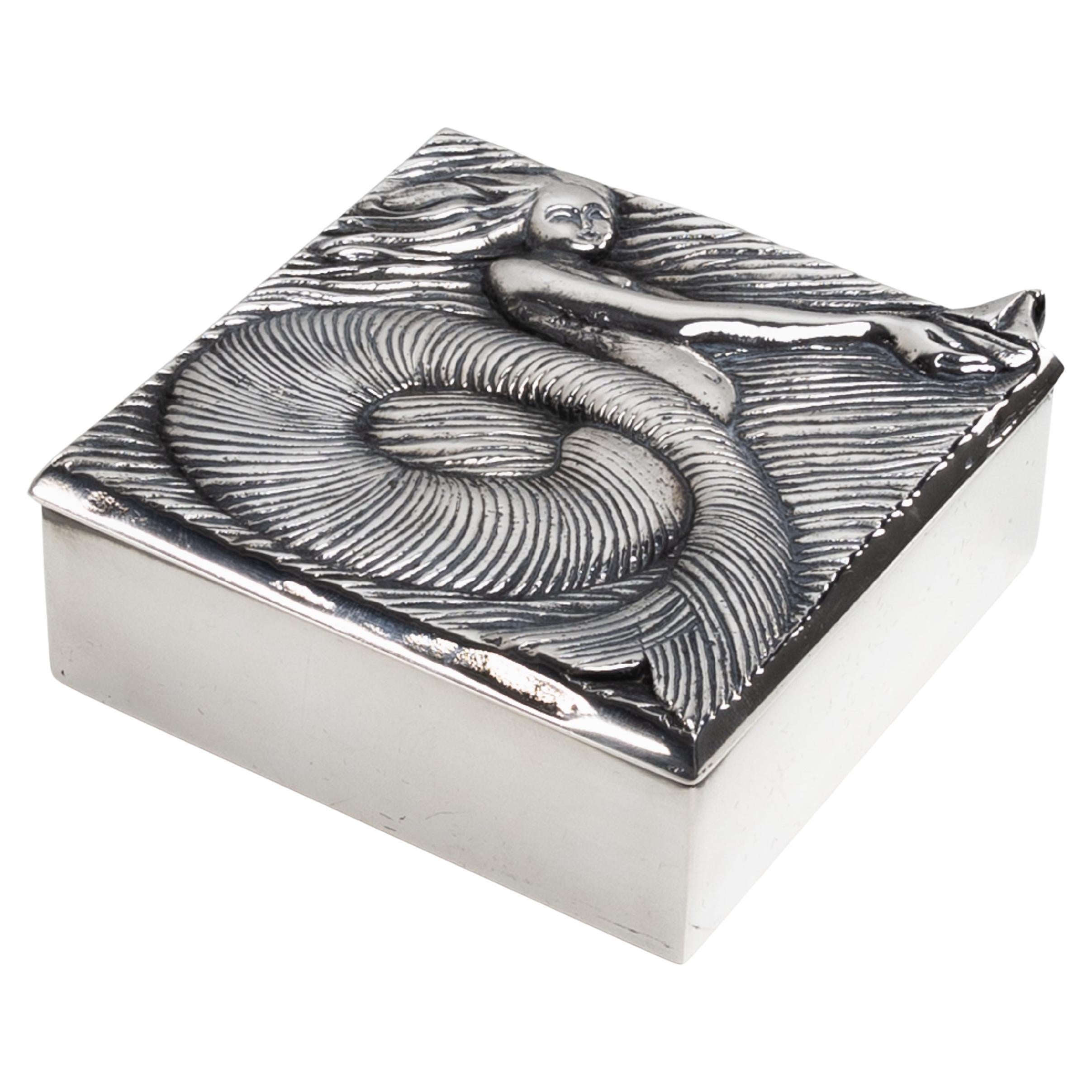 La Sirène au Bateau (The mermaid with the boat) by Line Vautrin en vente