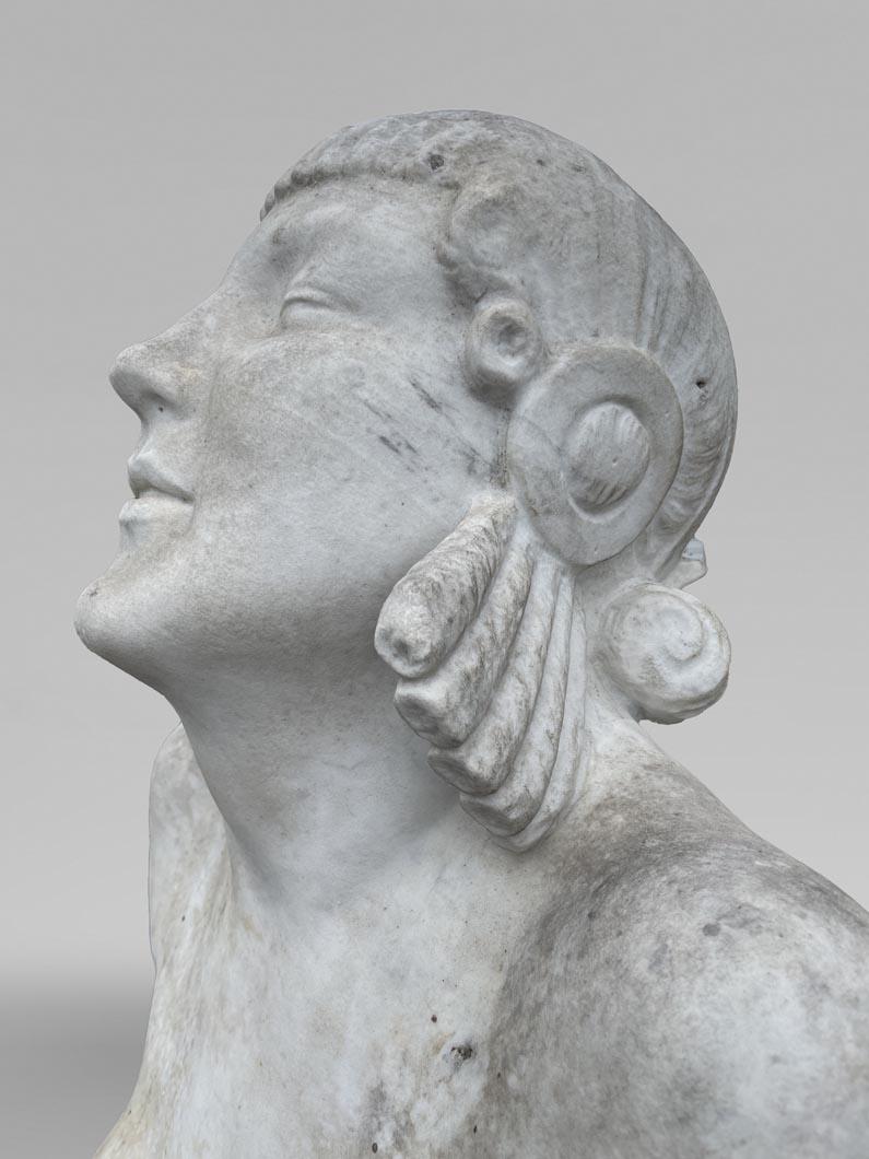 La Sortie du bain – Young woman, monumental Art Deco sculpture In Good Condition For Sale In SAINT-OUEN-SUR-SEINE, FR