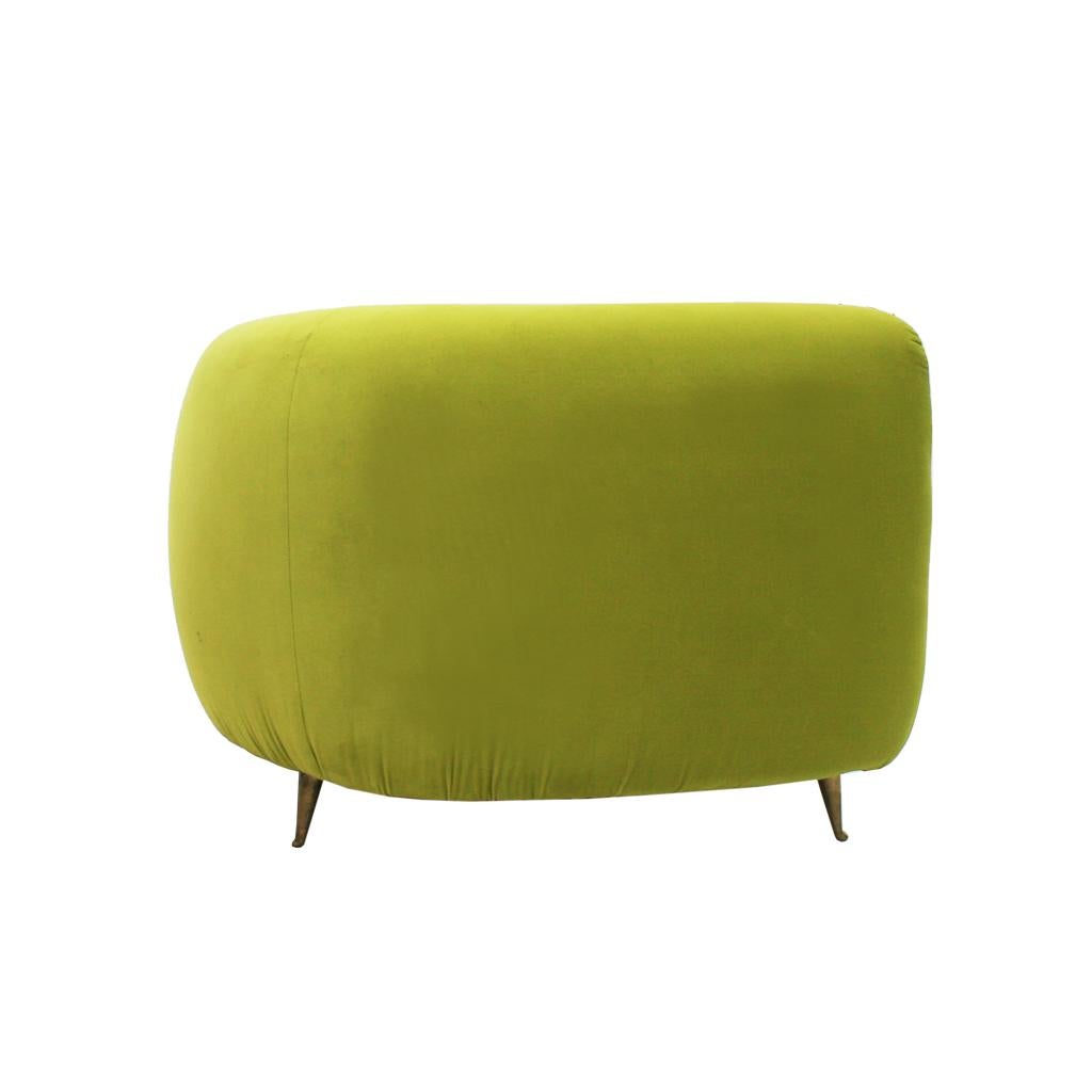 L.A. Studio Contemporary Lime Cotton Velvet Curved Italian Sofa (Messing) im Angebot