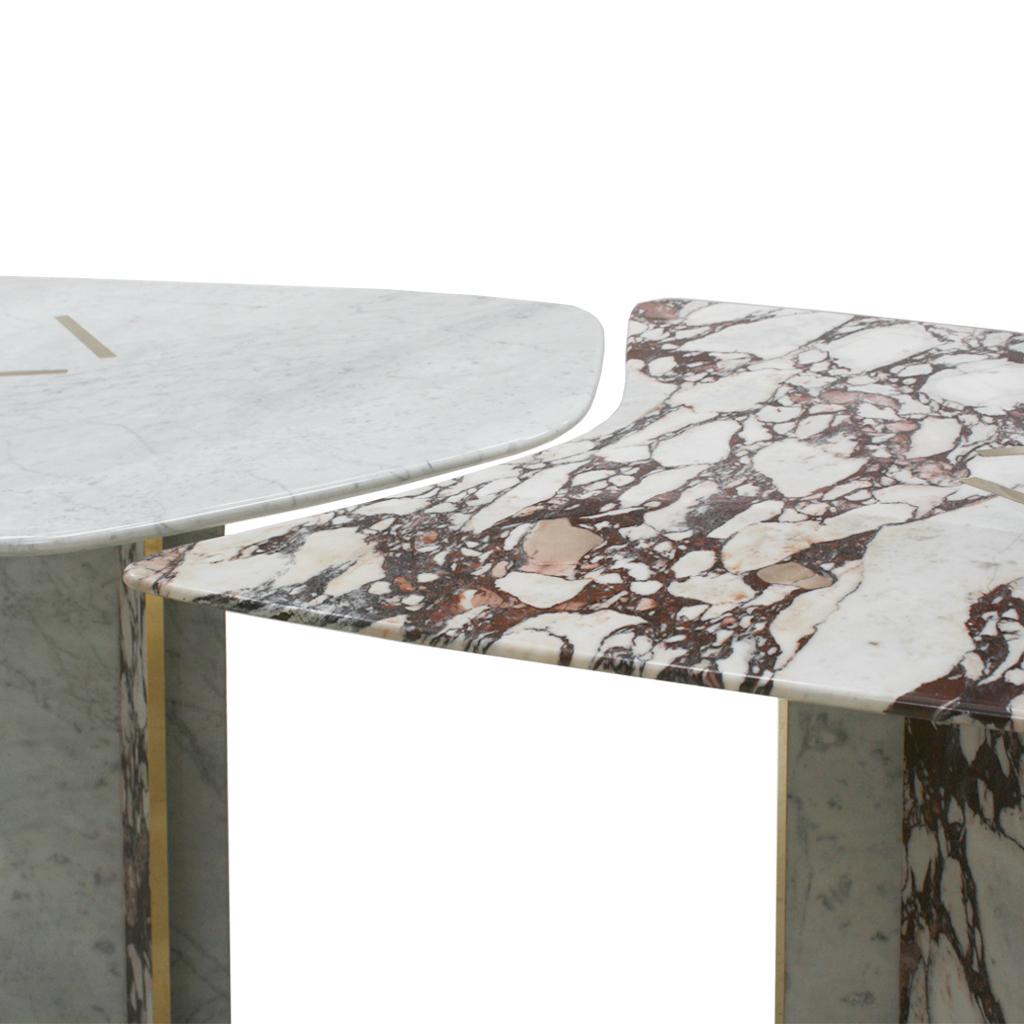 Laiton I.A. Studio Contemporary Table de salle à manger italienne moderne en marbre et laiton en vente