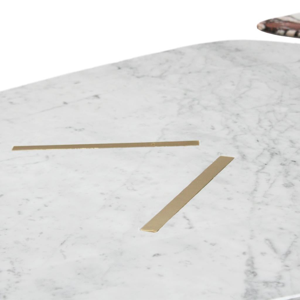 I.A. Studio Contemporary Table de salle à manger italienne moderne en marbre et laiton en vente 2