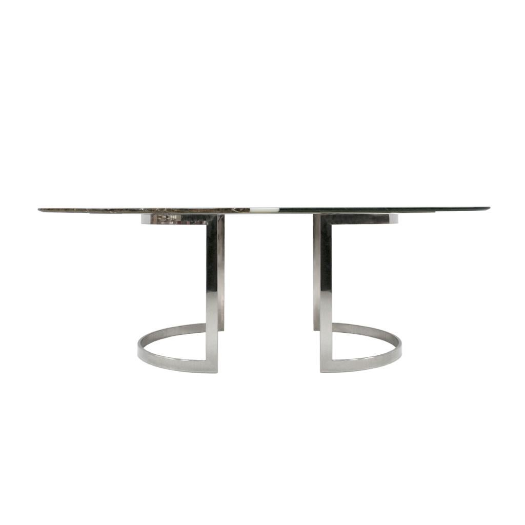 Marbre L.a. Table de salle à manger italienne contemporaine en marbre et acier The Moderns en vente