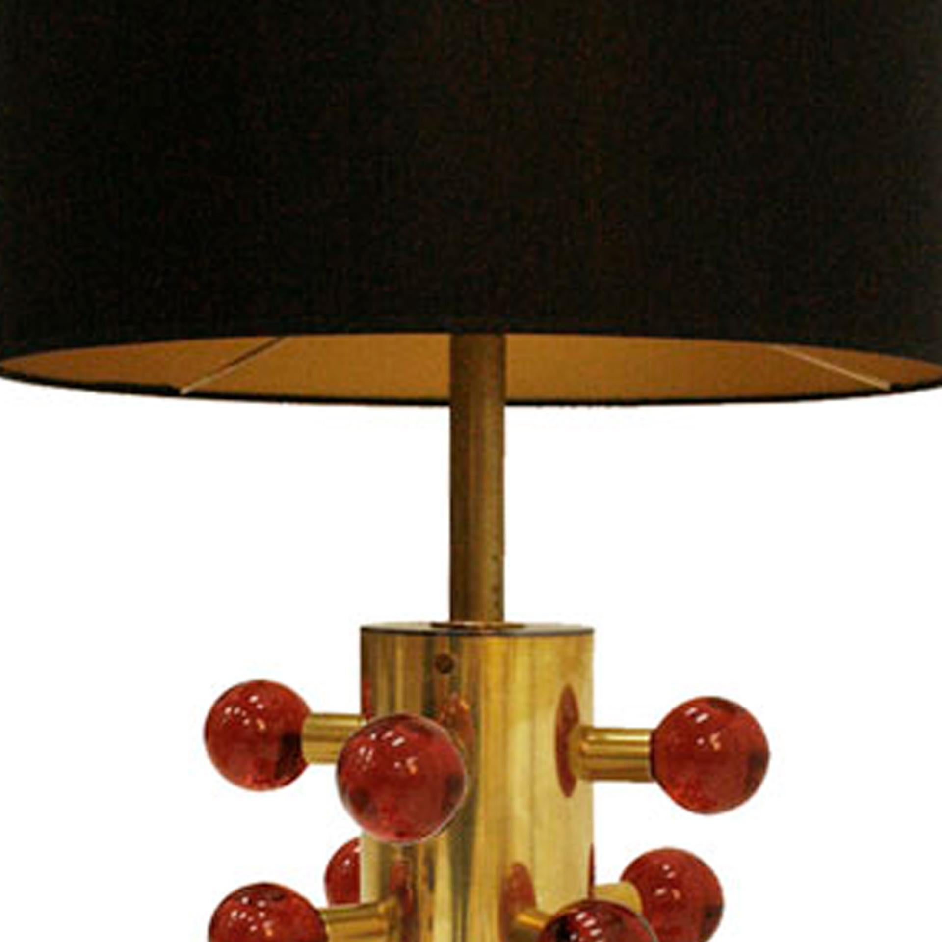 L.A. Studio Pareja de lámparas de mesa modernas contemporáneas de cristal de Murano y latón Italiano en venta