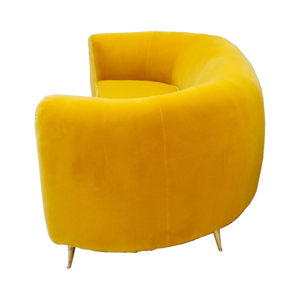 L.A. Studio Curved Yellow Sofa of Six-Seat Manufactured in Italy In Good Condition For Sale In Ibiza, Spain