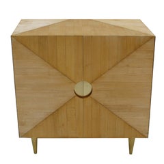 Ein Paar Contemporary Sideboards von L.A. Studio, italienische Handwerkskunst und Modernität