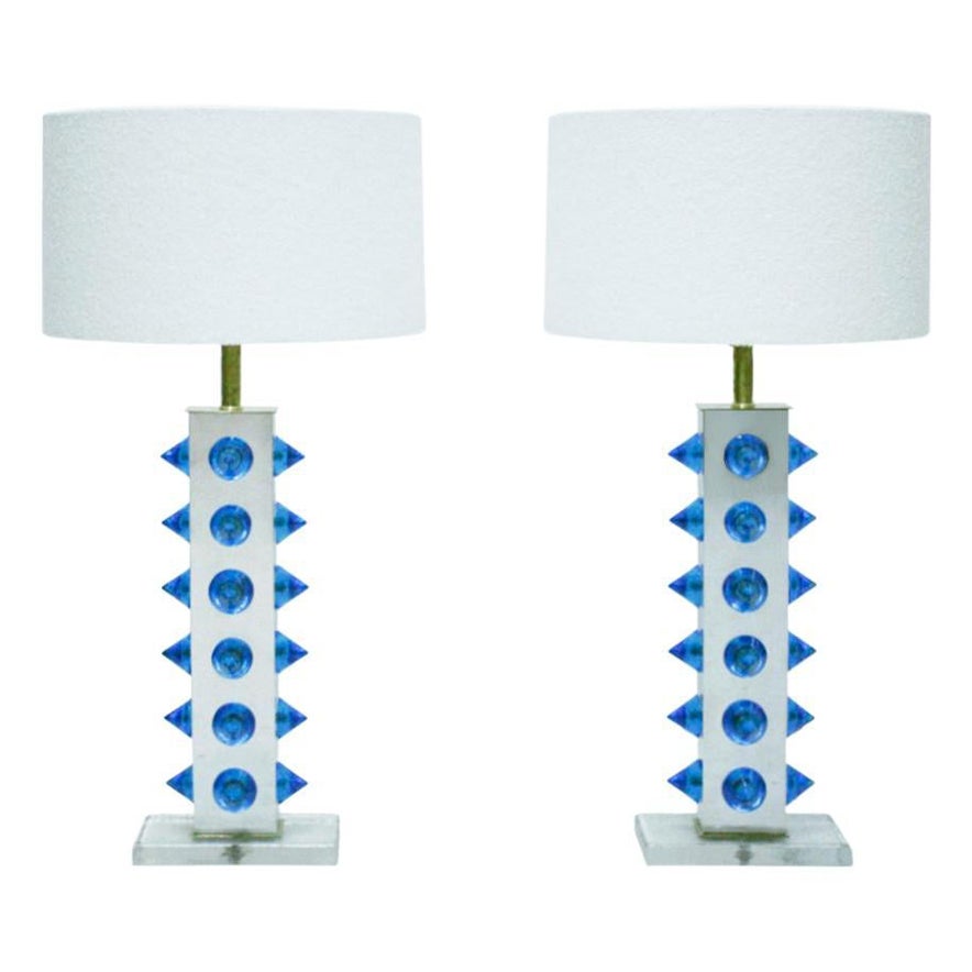L.A. Studio Pareja de lámparas de sobremesa de cristal de Murano coloreado en venta