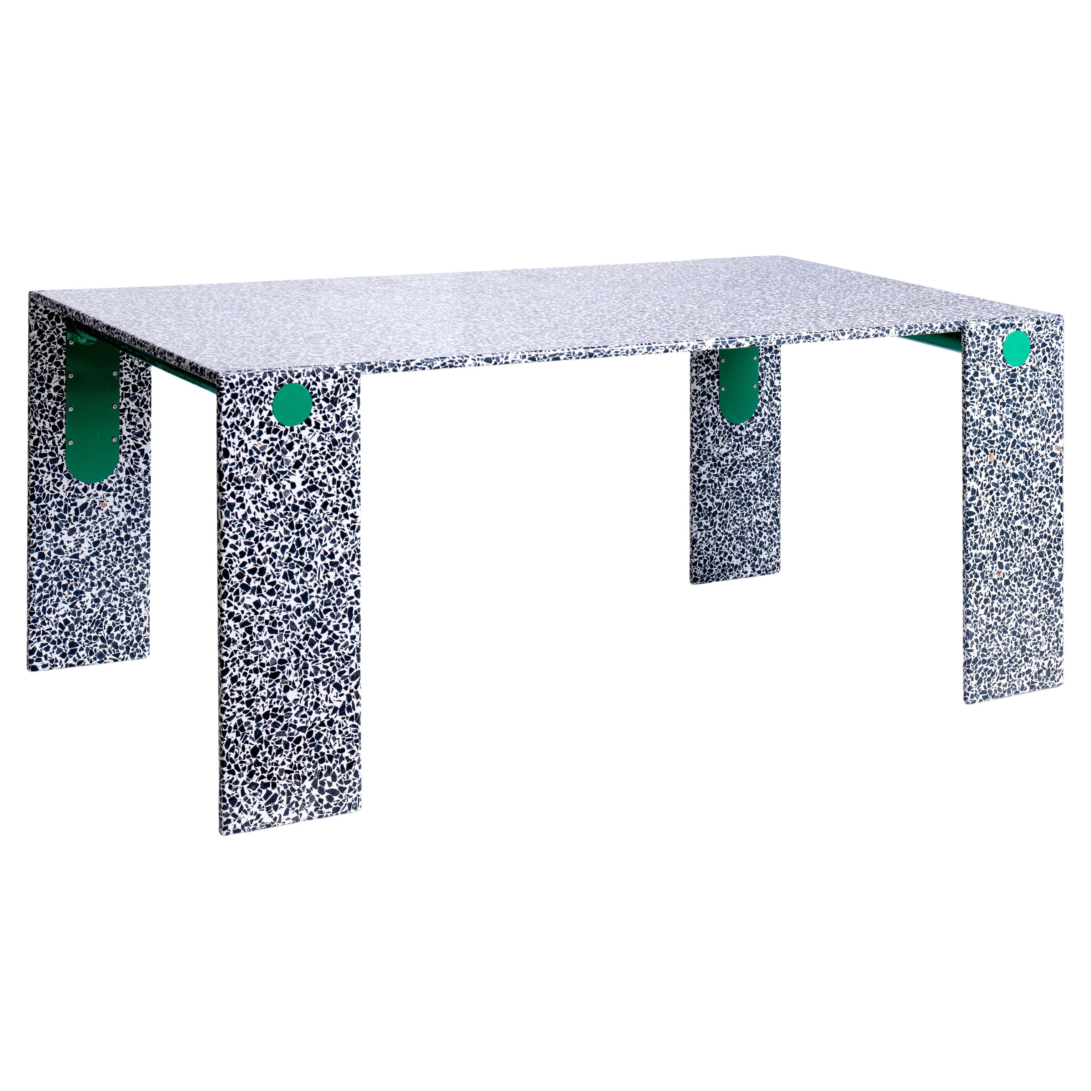La Table en vente