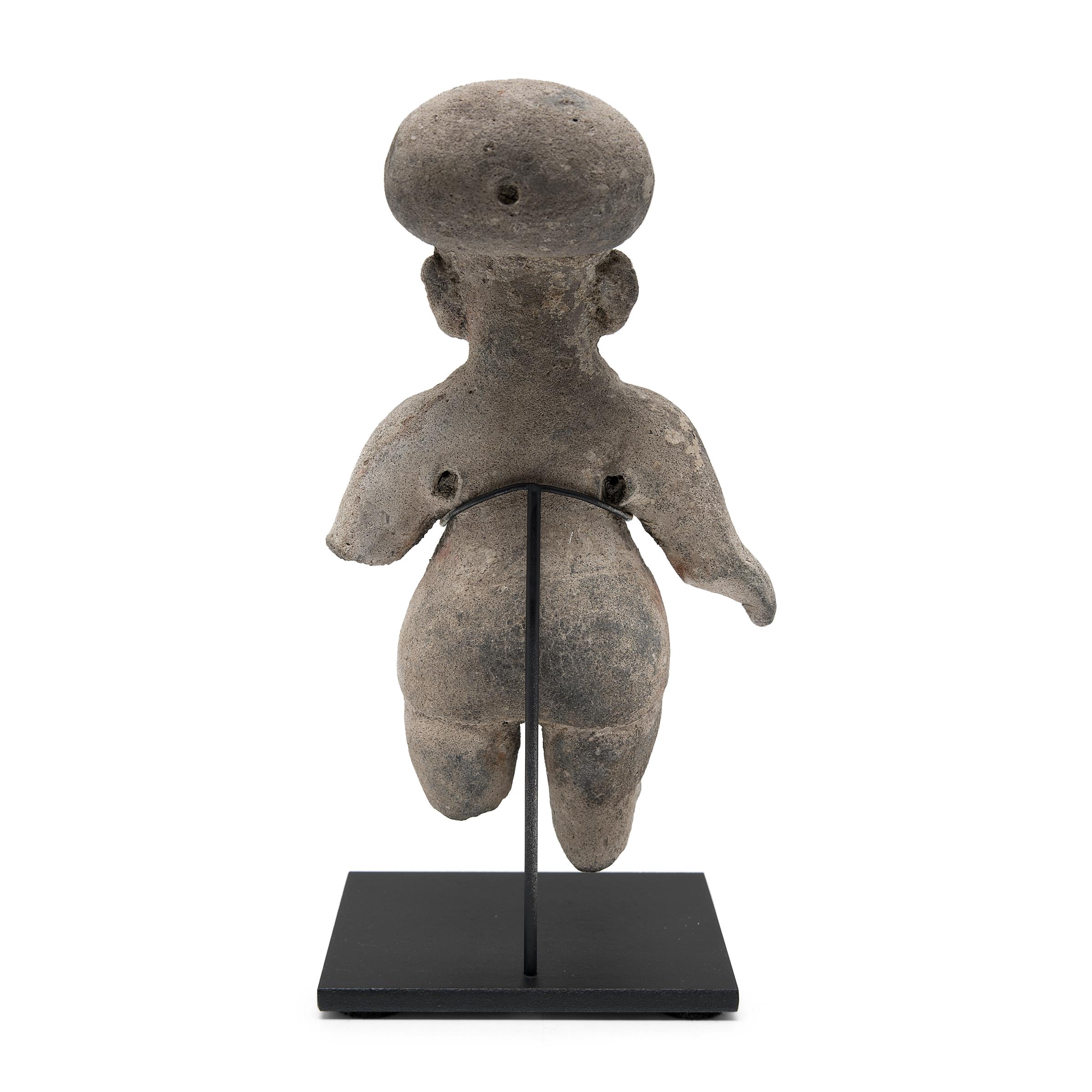 Pre-Columbian La Tolita-Tumaco Standing Female Figure For Sale