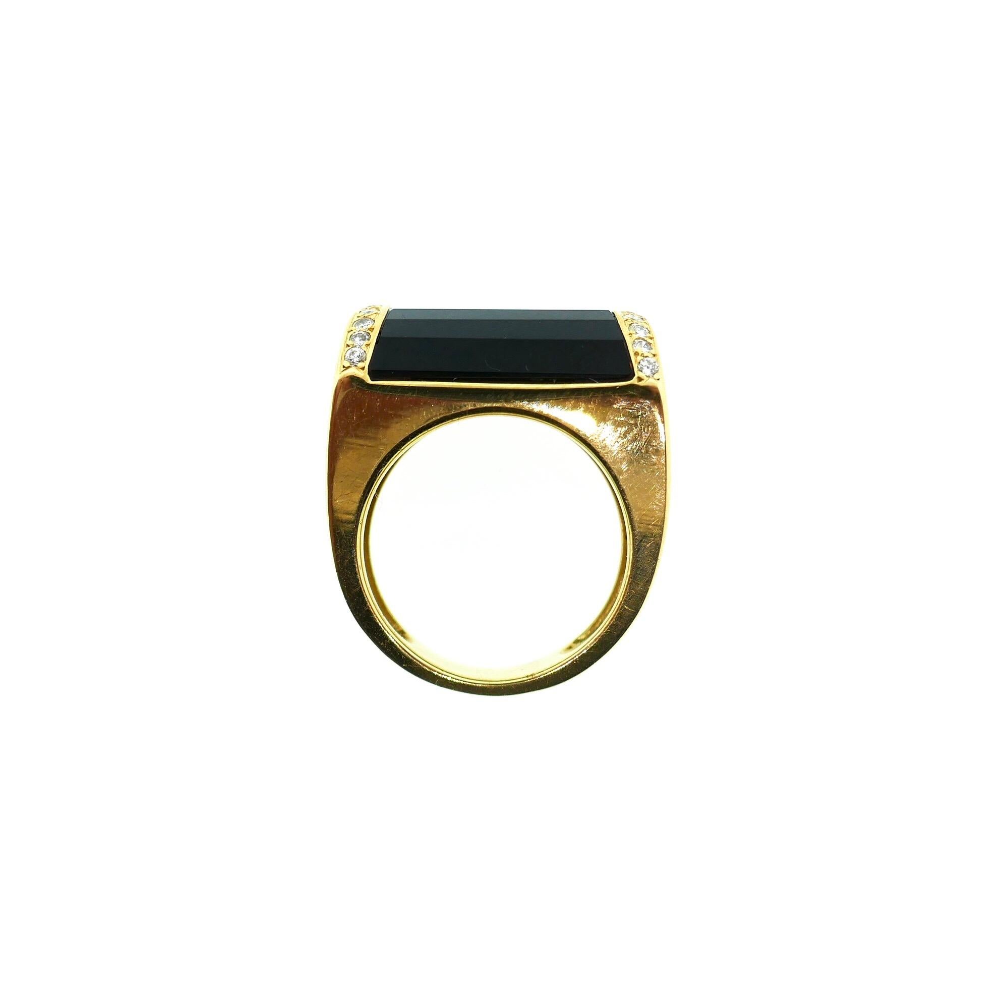 Women's La Triomphe 18 Karat Yellow Gold Diamond Faceted Onyx Ring