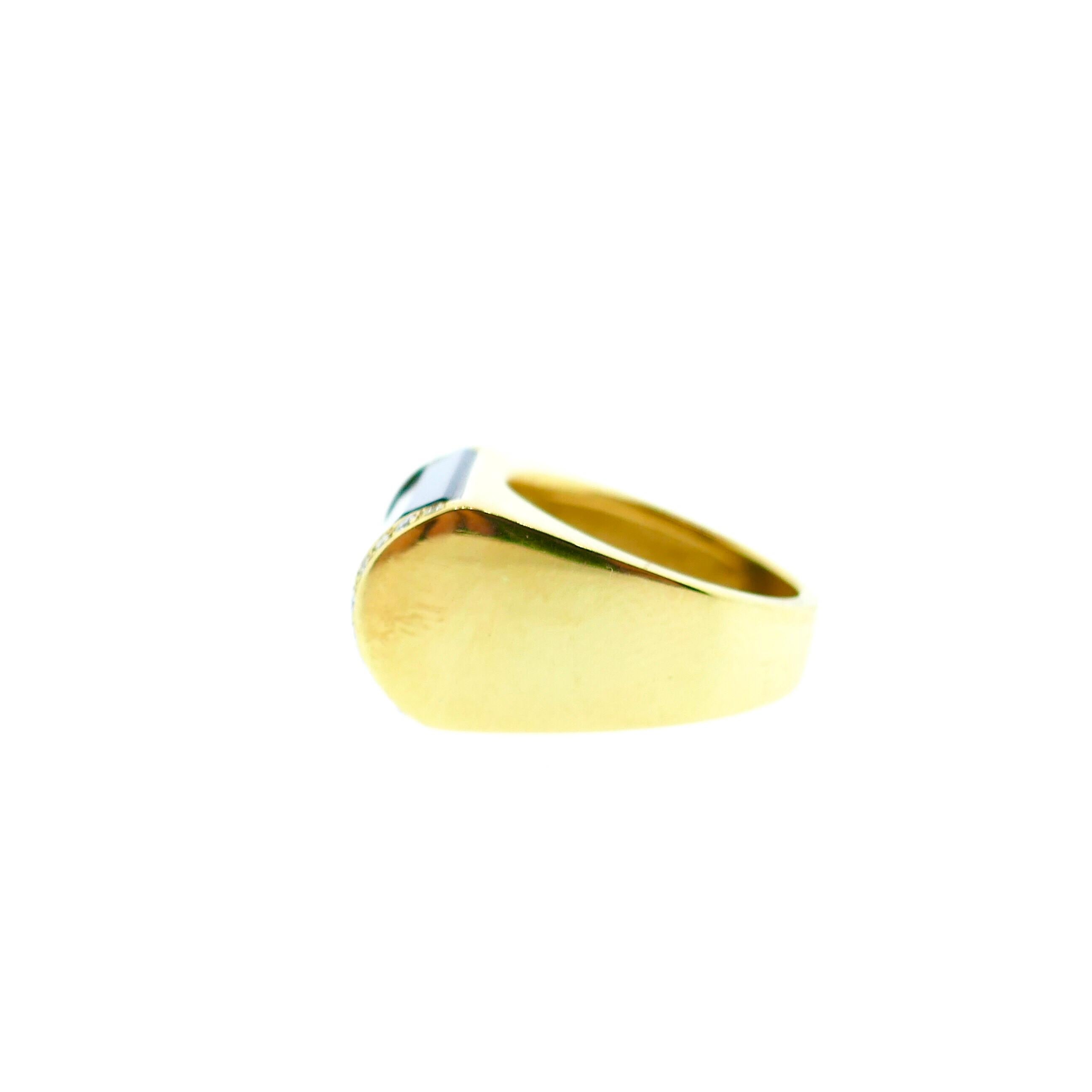 La Triomphe 18 Karat Yellow Gold Diamond Faceted Onyx Ring 2