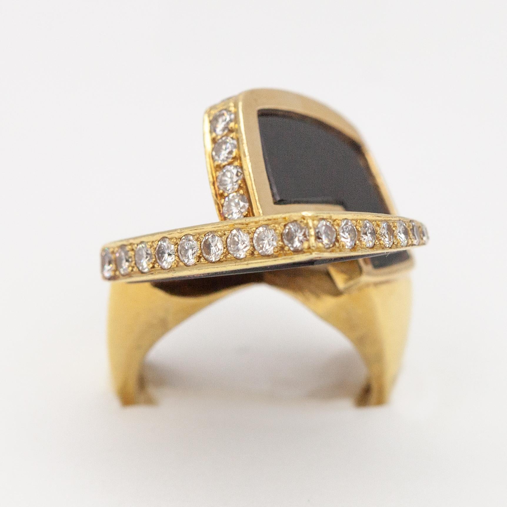 La Triomphe 18K Gelbgold Diamant Onyx Skulpturenring ca. 1970er Jahre für Damen oder Herren im Angebot