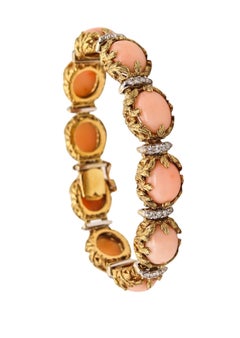 Bracelet moderniste LA TRIOMPHE 1970 en or 14 carats avec 53,38 carats de diamants et corail