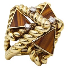 La Triomphe 1970 Vintage Cocktail Ring in 14kt Gold 9.60cts Diamonds & Tiger Eye