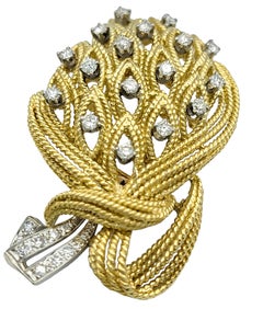 La Triomphe Broche Ramo de Diamantes y Cinta de Oro Amarillo y Blanco de 18 Quilates