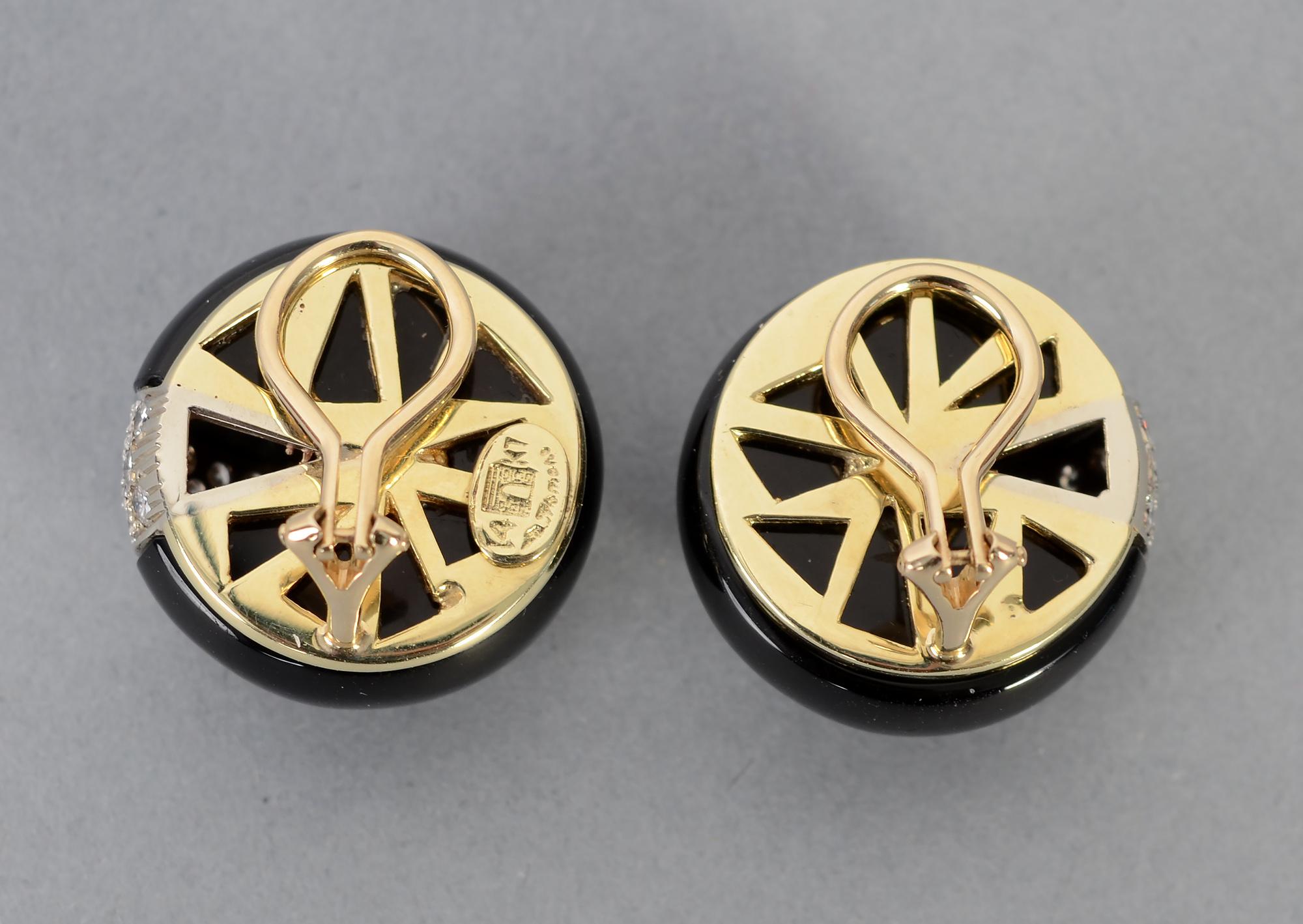 La Triomphe Onyx and Diamond Earrings In Excellent Condition For Sale In Darnestown, MD