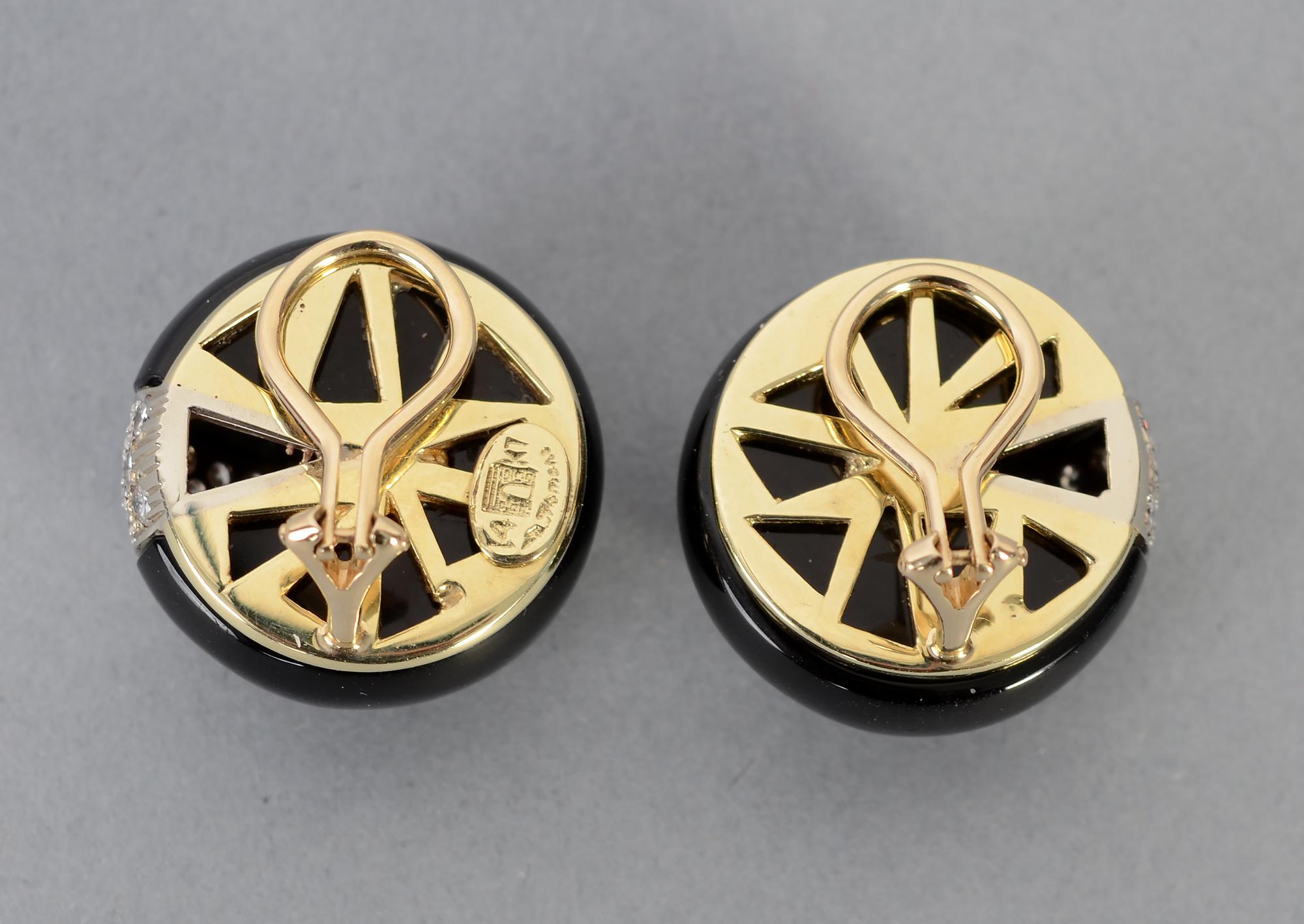 La Triomphe Ohrringe aus Onyx und Diamanten im Zustand „Hervorragend“ im Angebot in Darnestown, MD