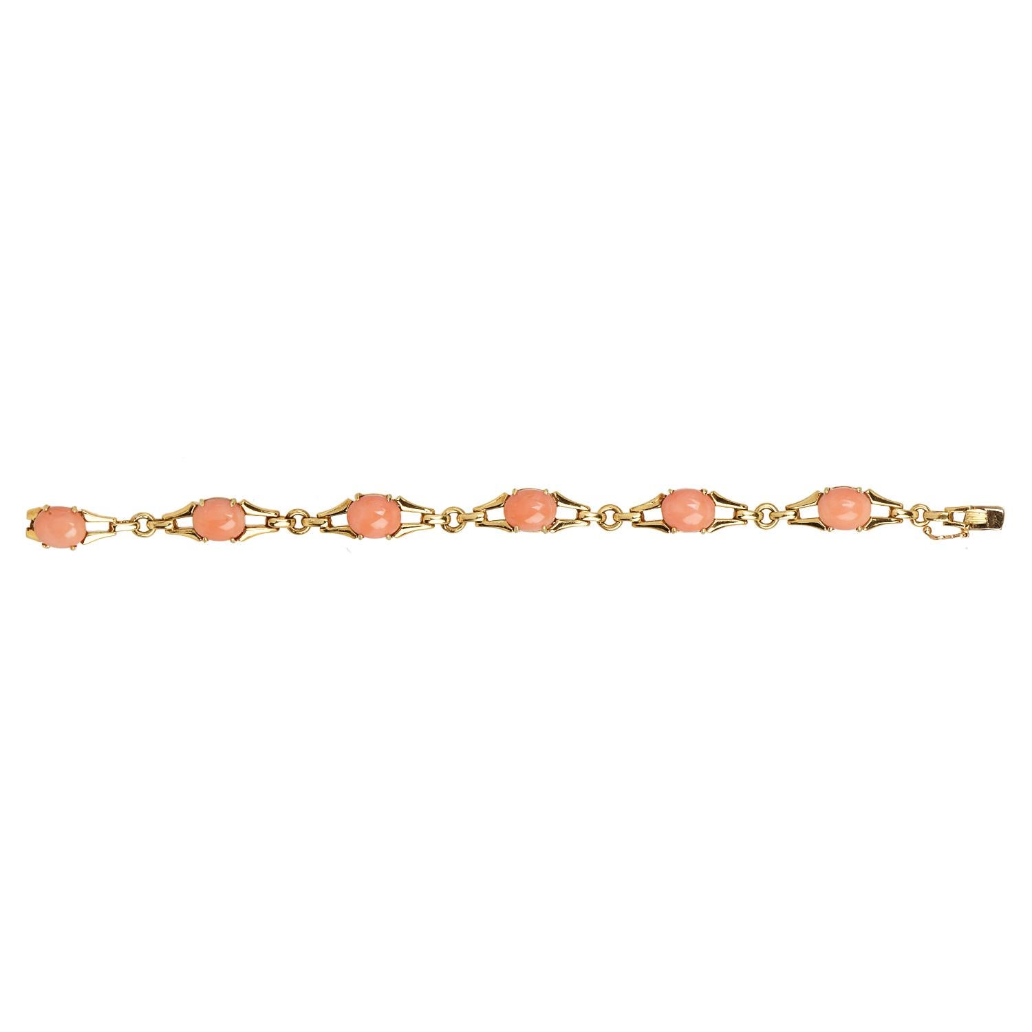 La Triomphe Vintage Koralle 18K Gold Cabochon Gliederarmband im Angebot 3