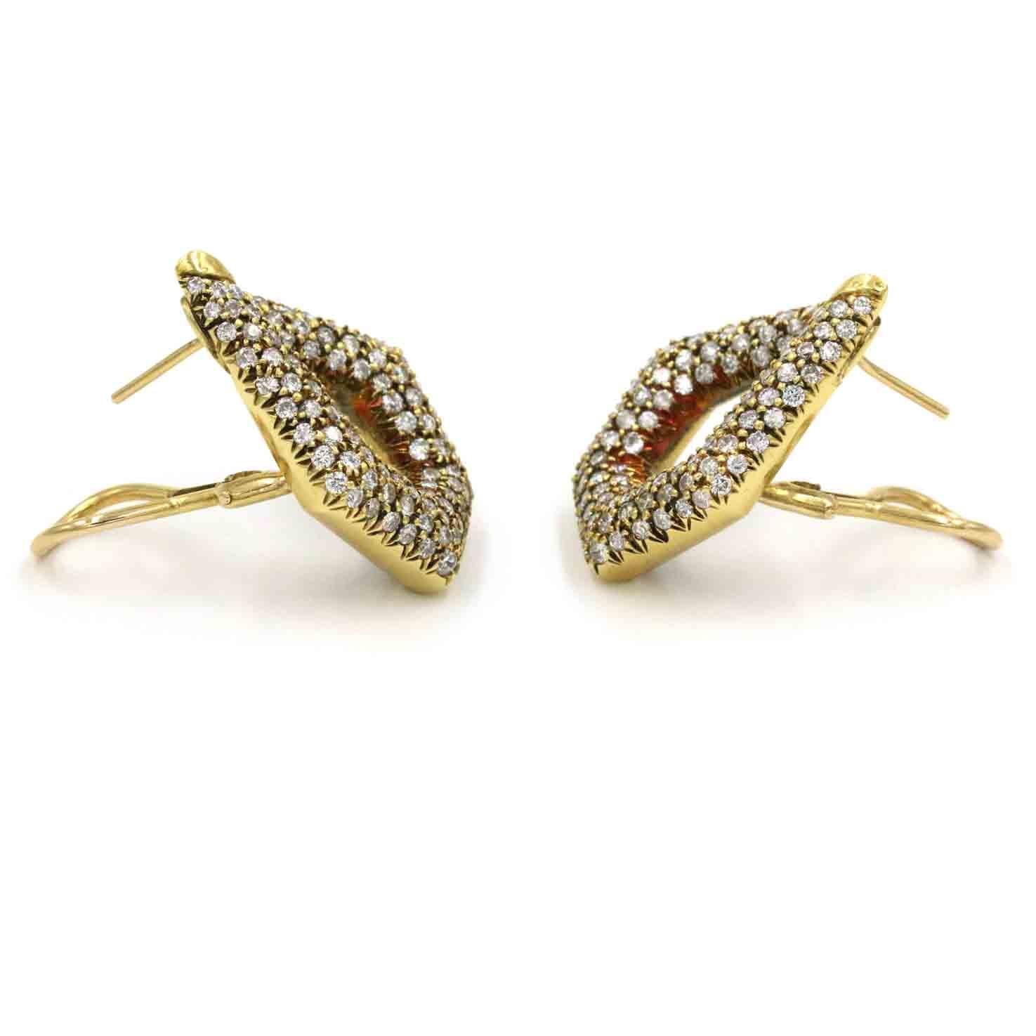 La Triumphe Pave Diamond Earrings with 4.0CTW of Diamonds in 18K Yellow Gold In Good Condition For Sale In Naples, FL